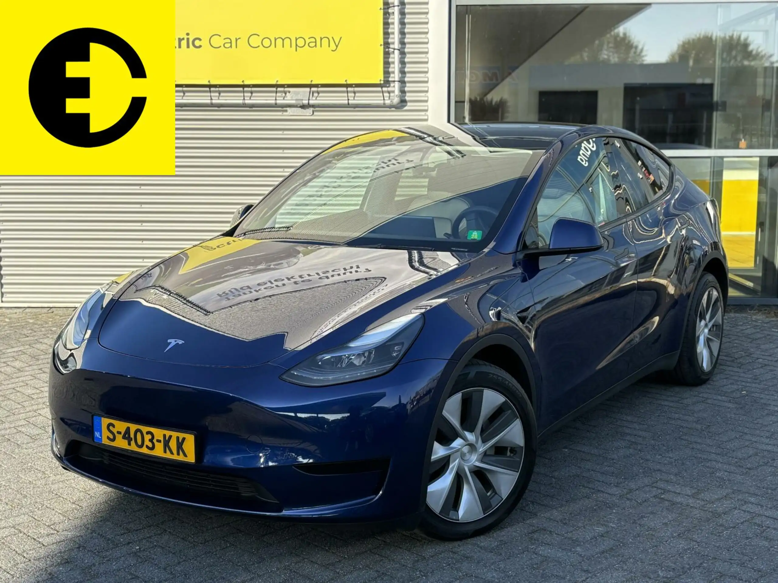 Tesla - Model Y