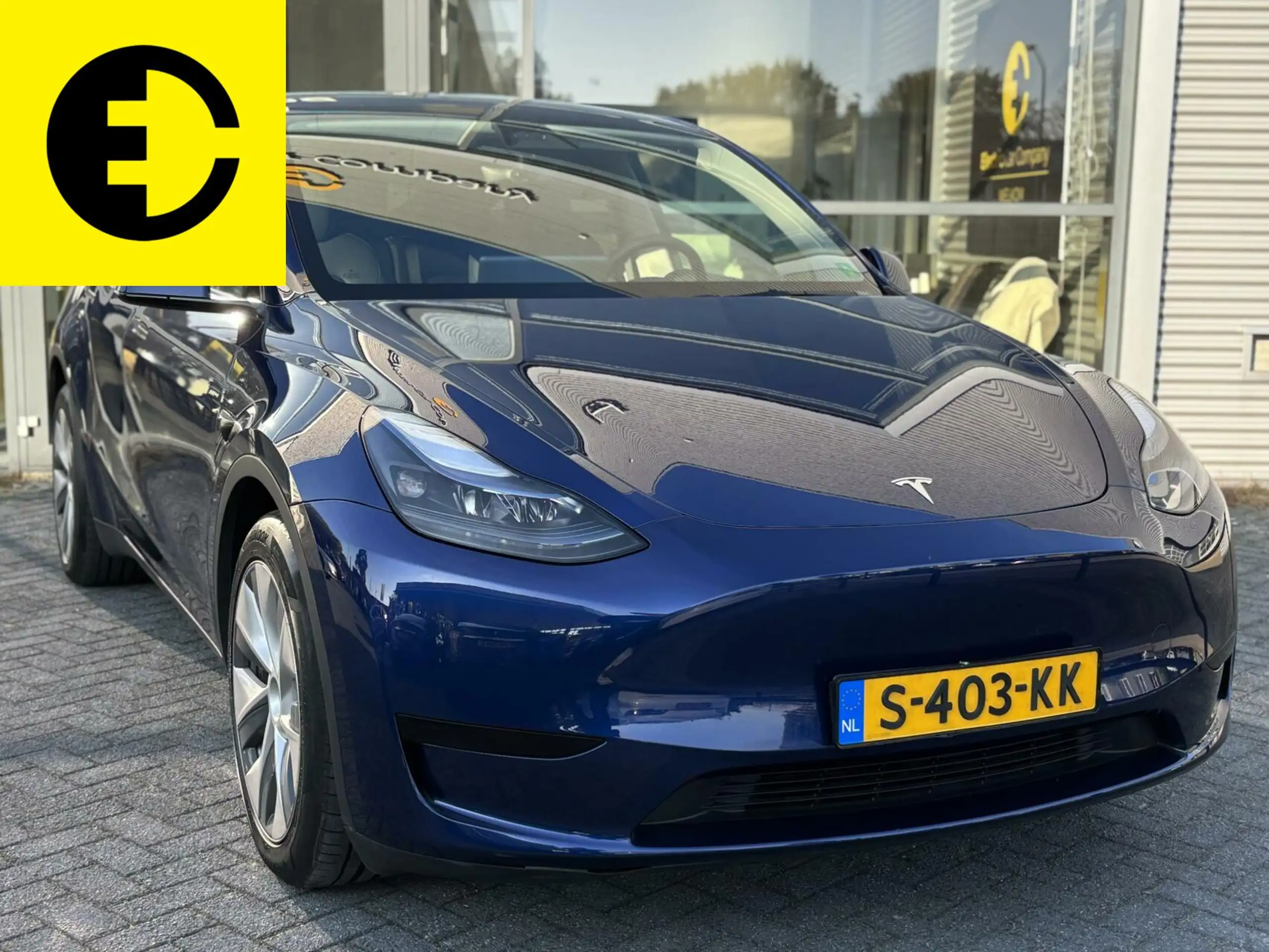 Tesla - Model Y