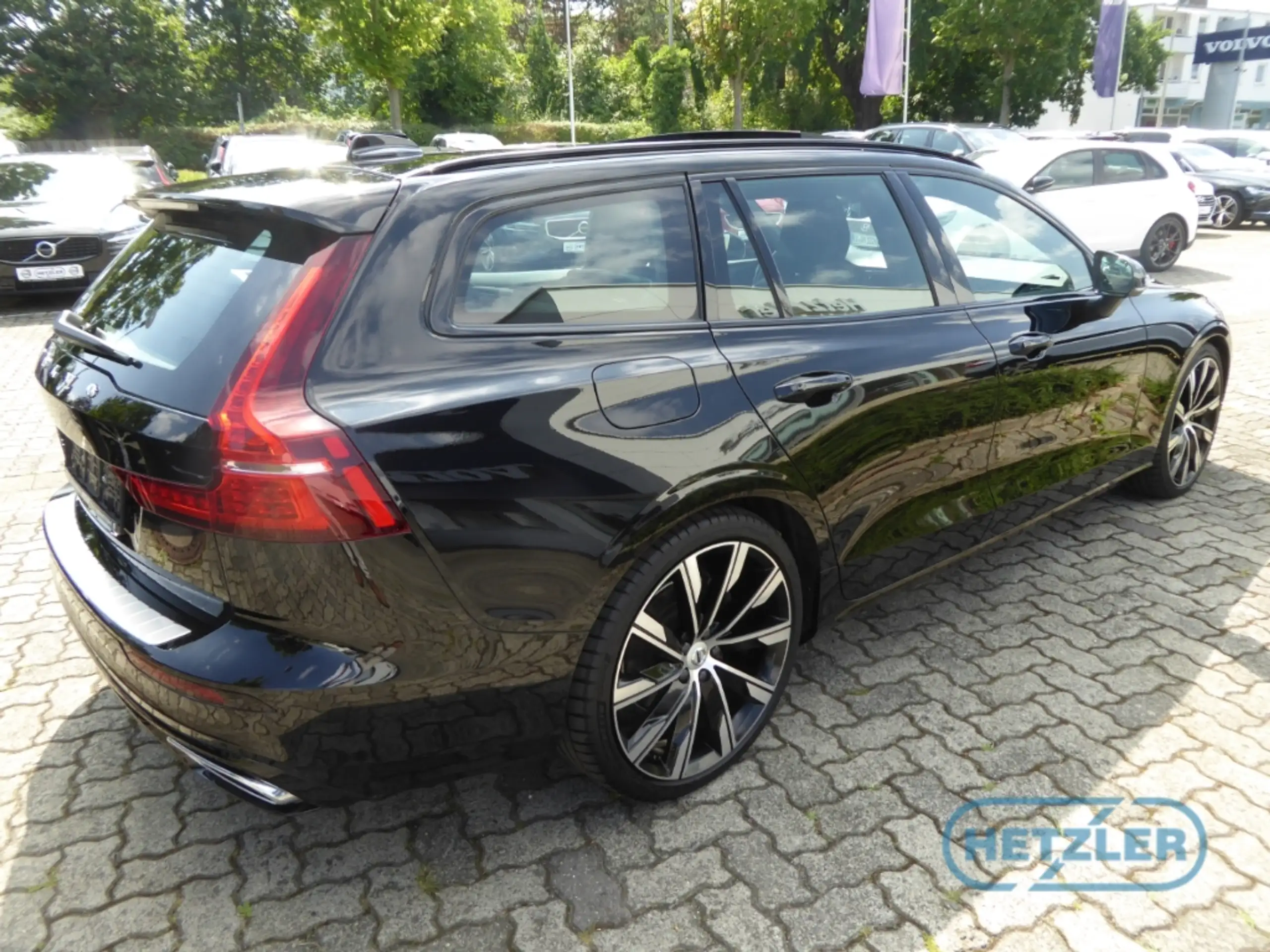 Volvo - V60