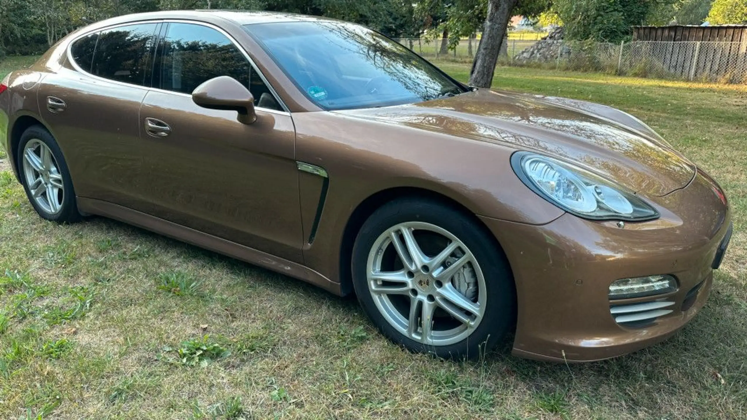 Porsche - Panamera