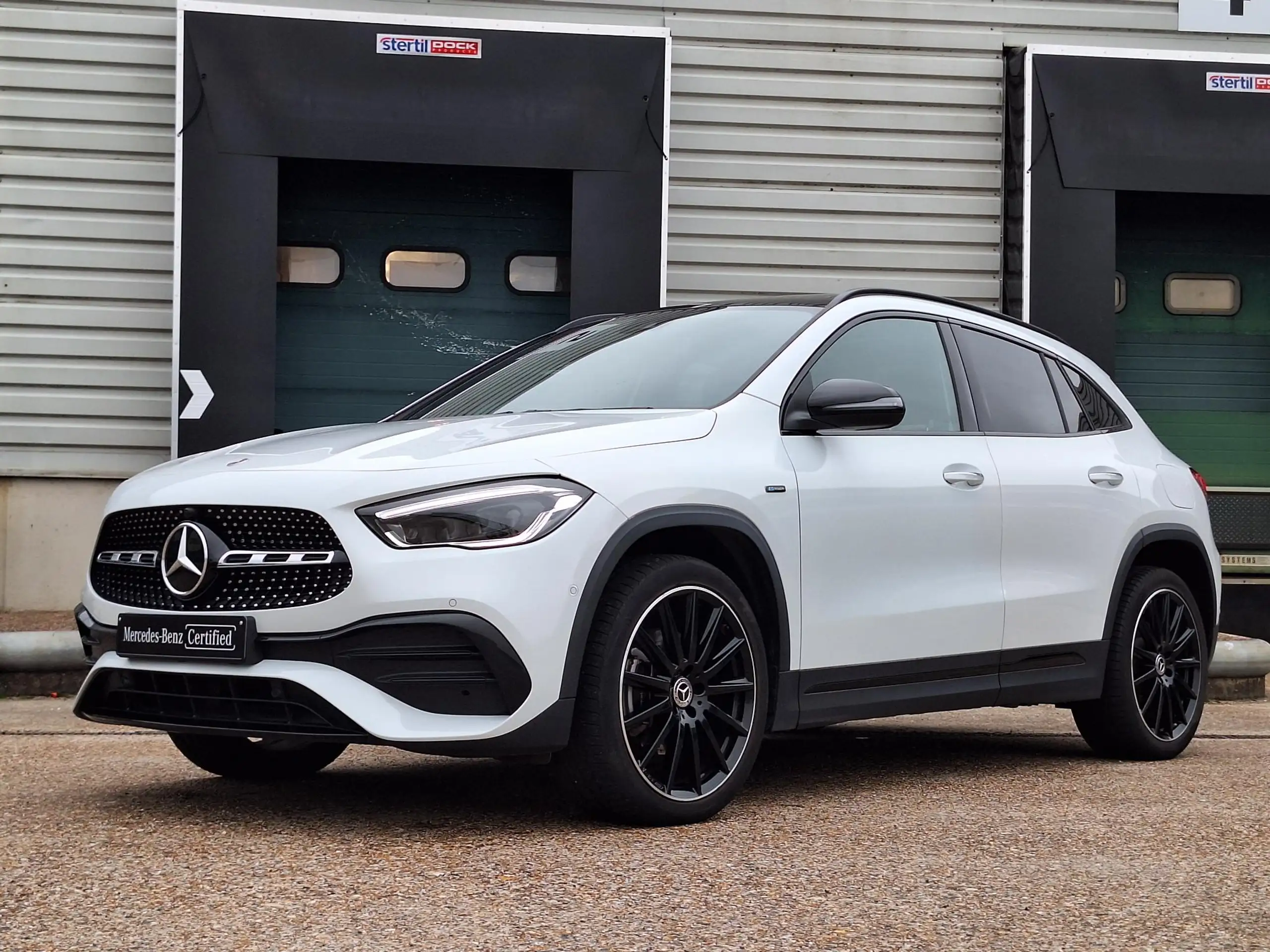 Mercedes-Benz - GLA 250