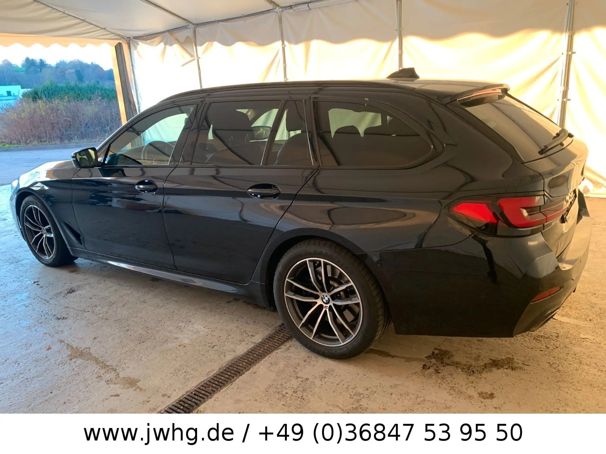 BMW - 530