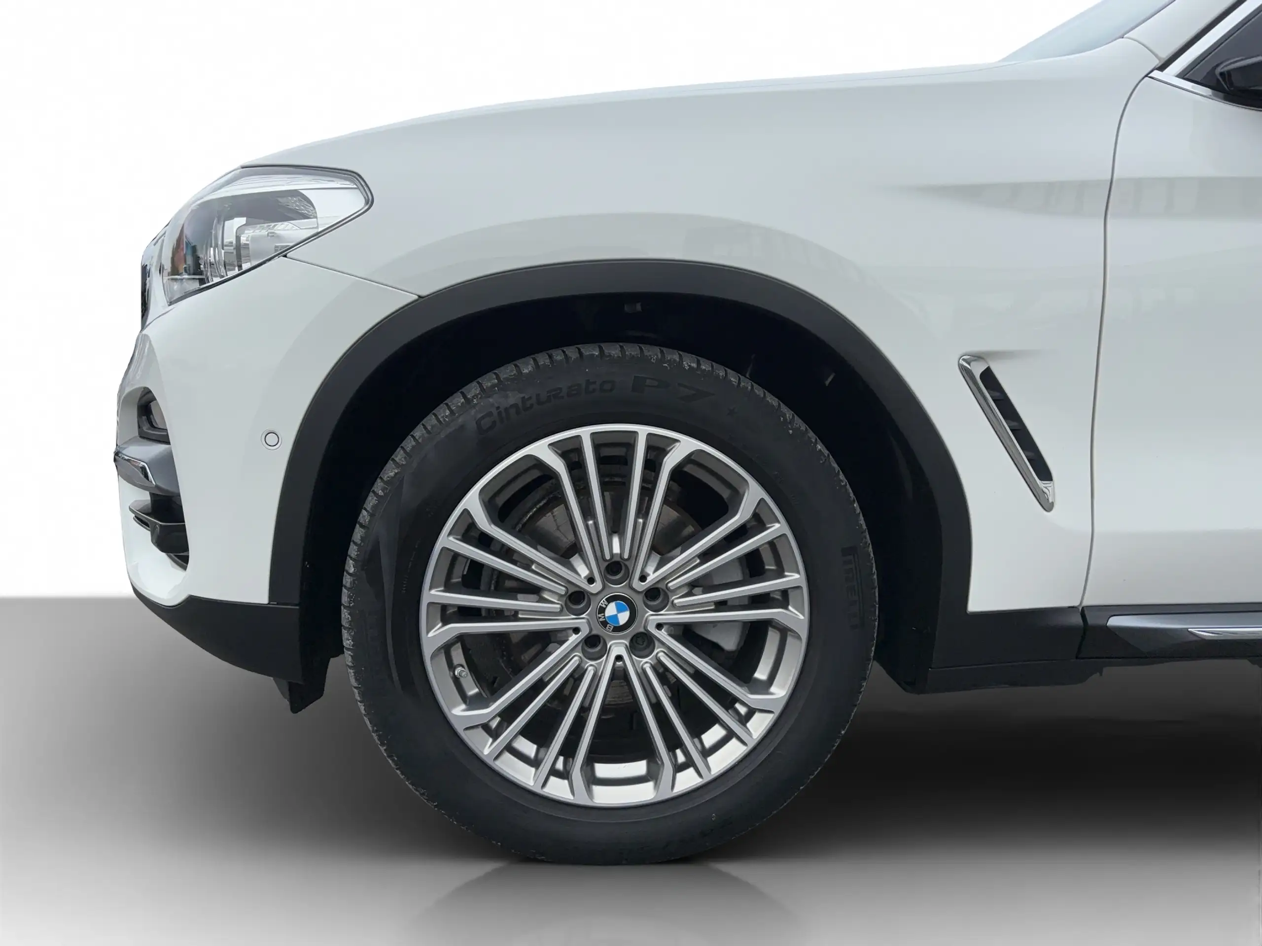 BMW - X3