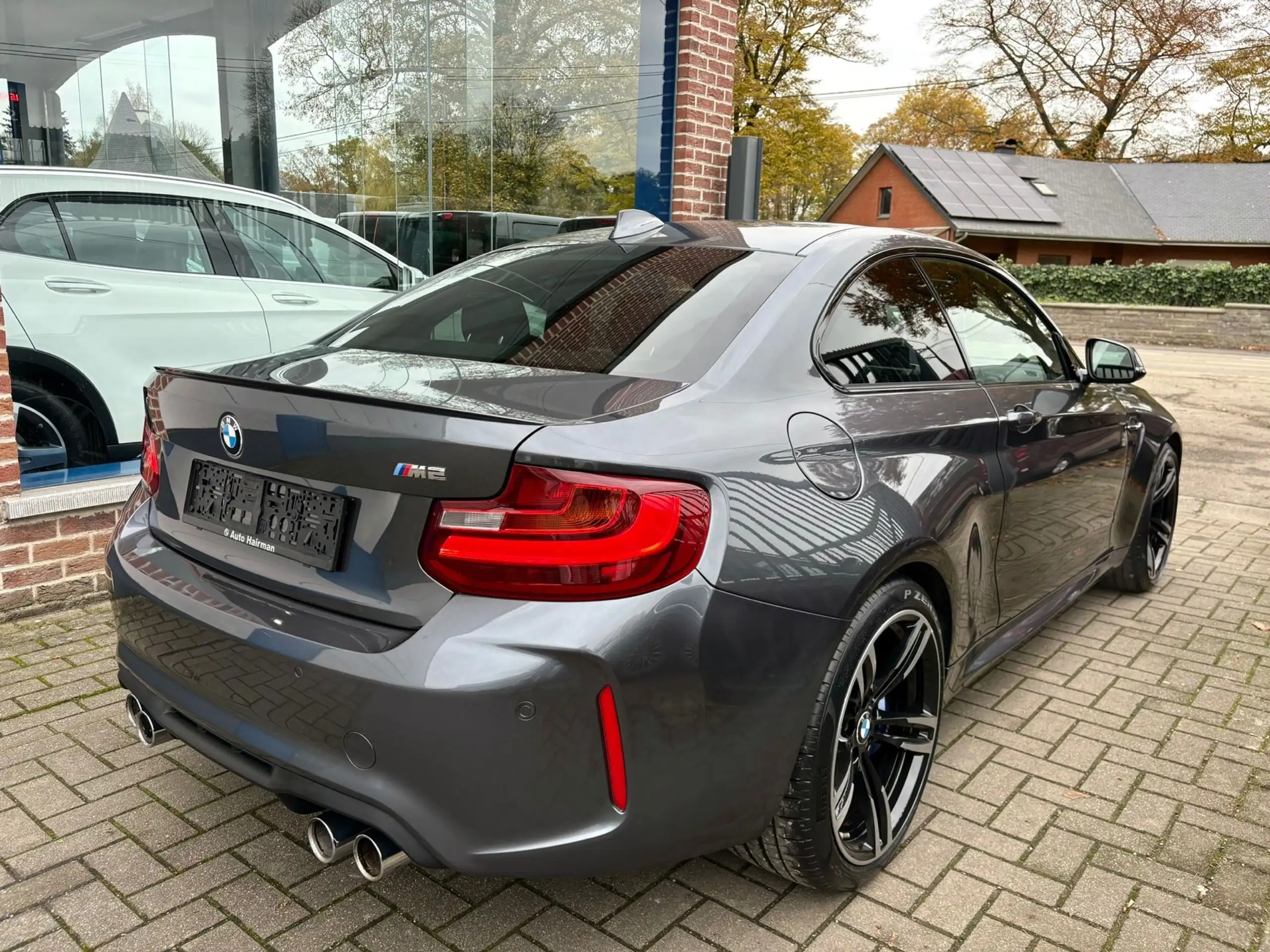 BMW - M2