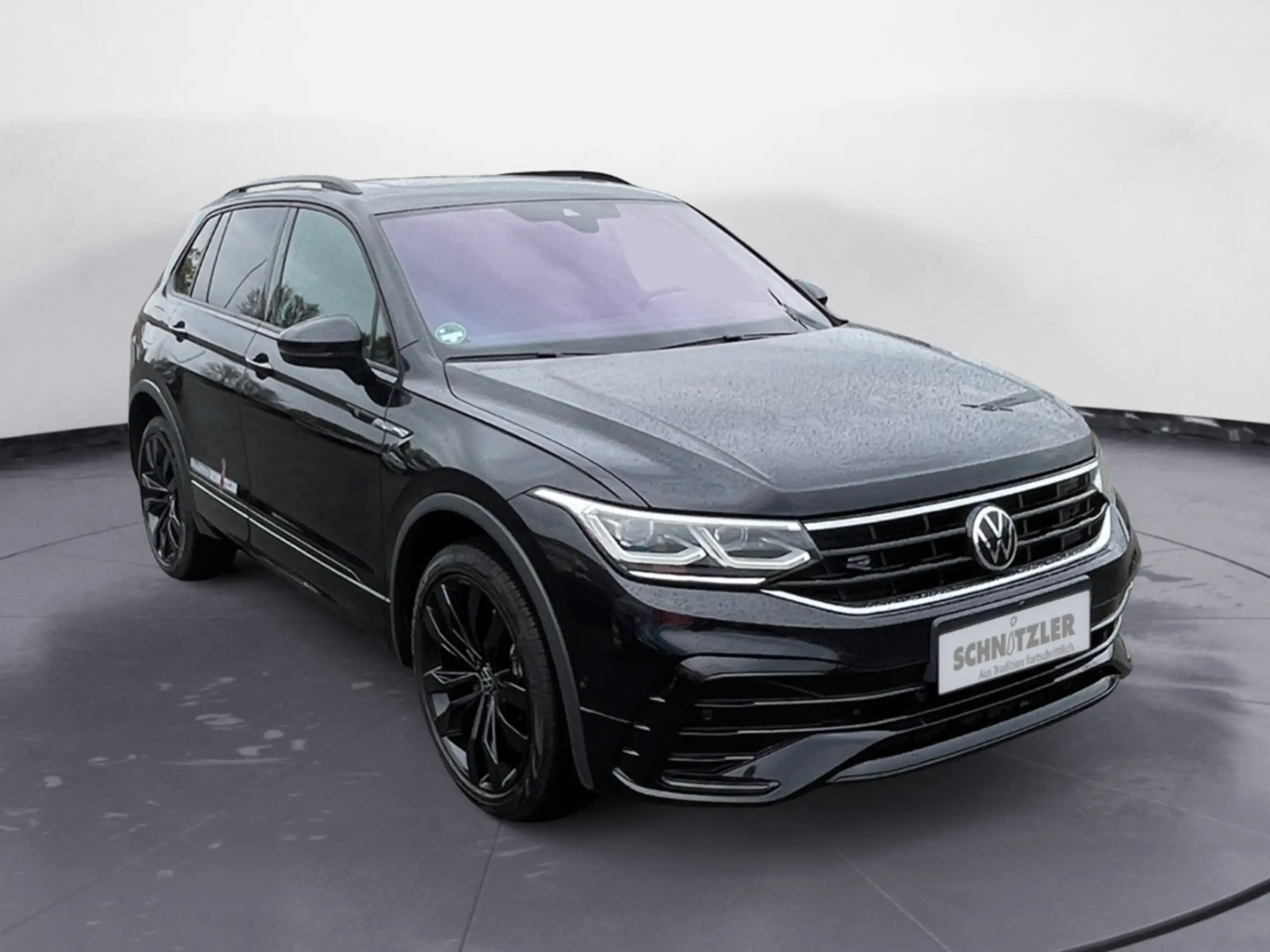 Volkswagen - Tiguan