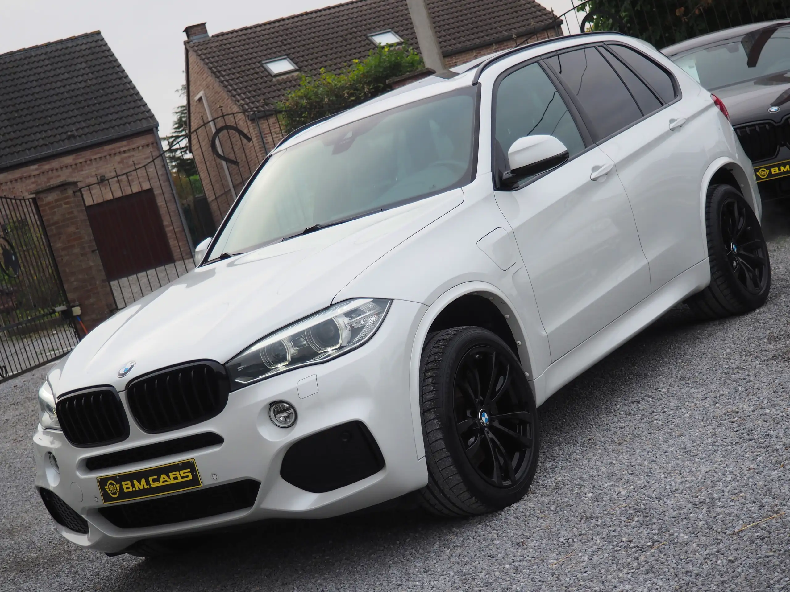 BMW - X5