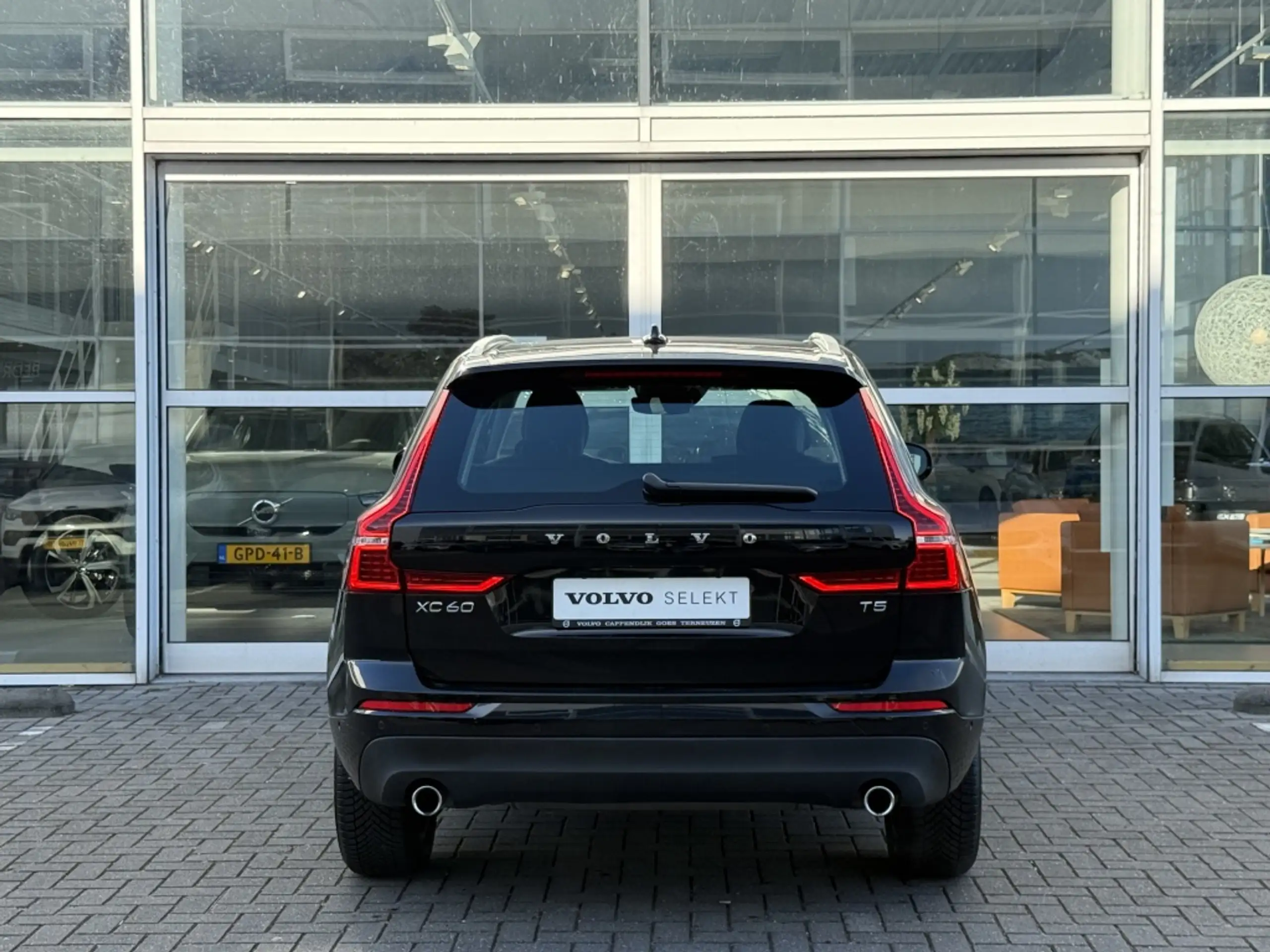 Volvo - XC60