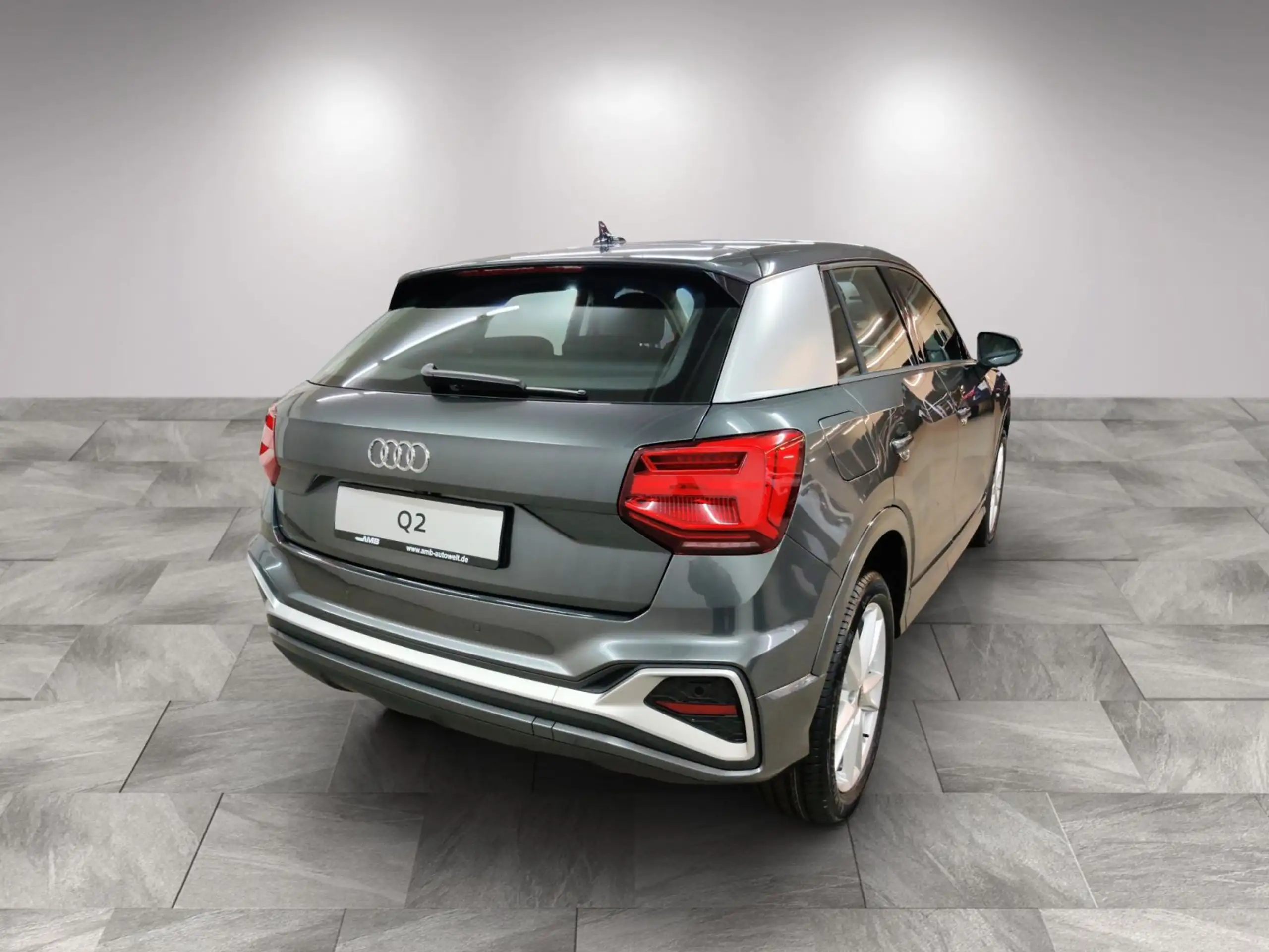 Audi - Q2