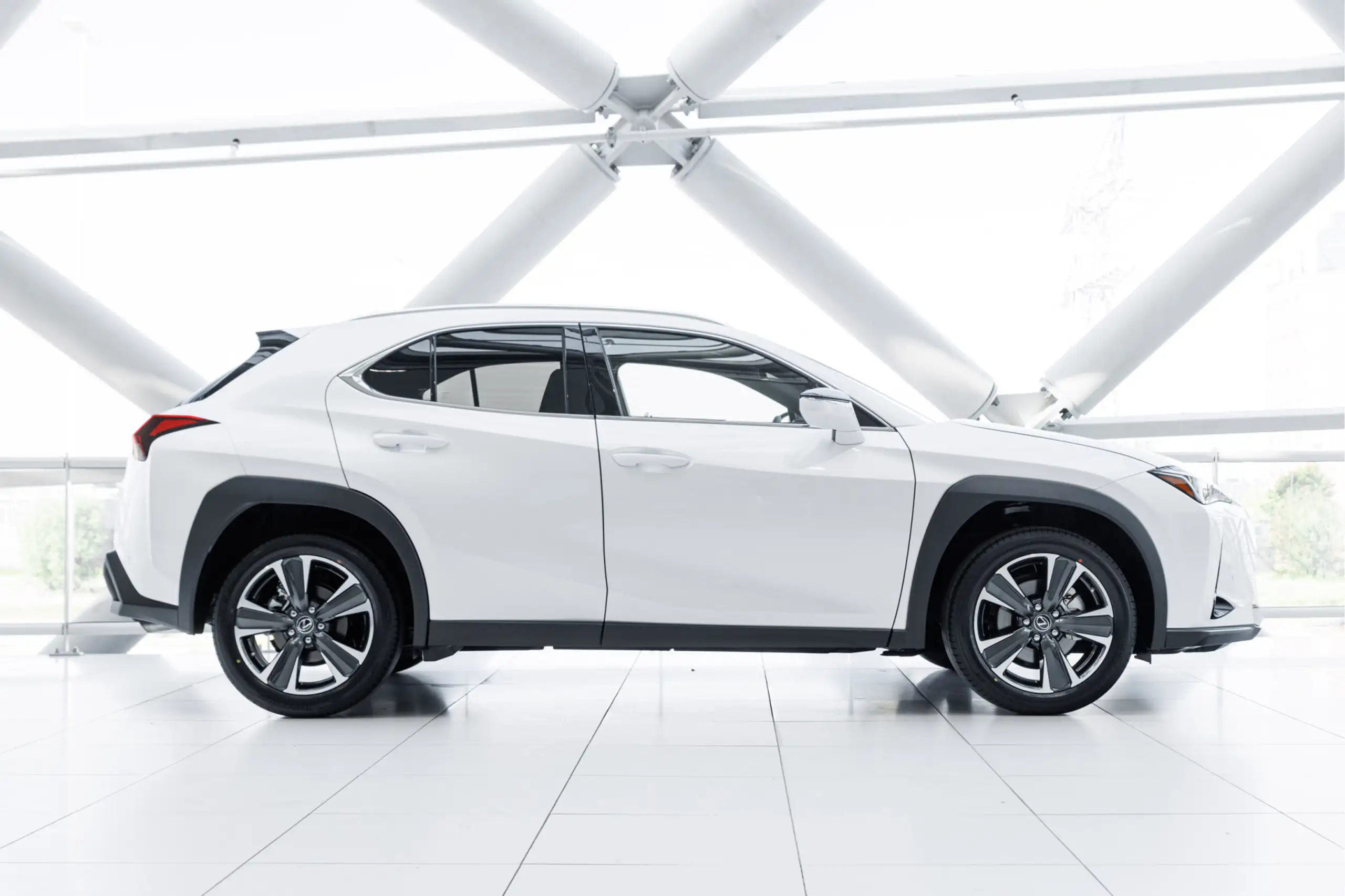 Lexus - UX 250h