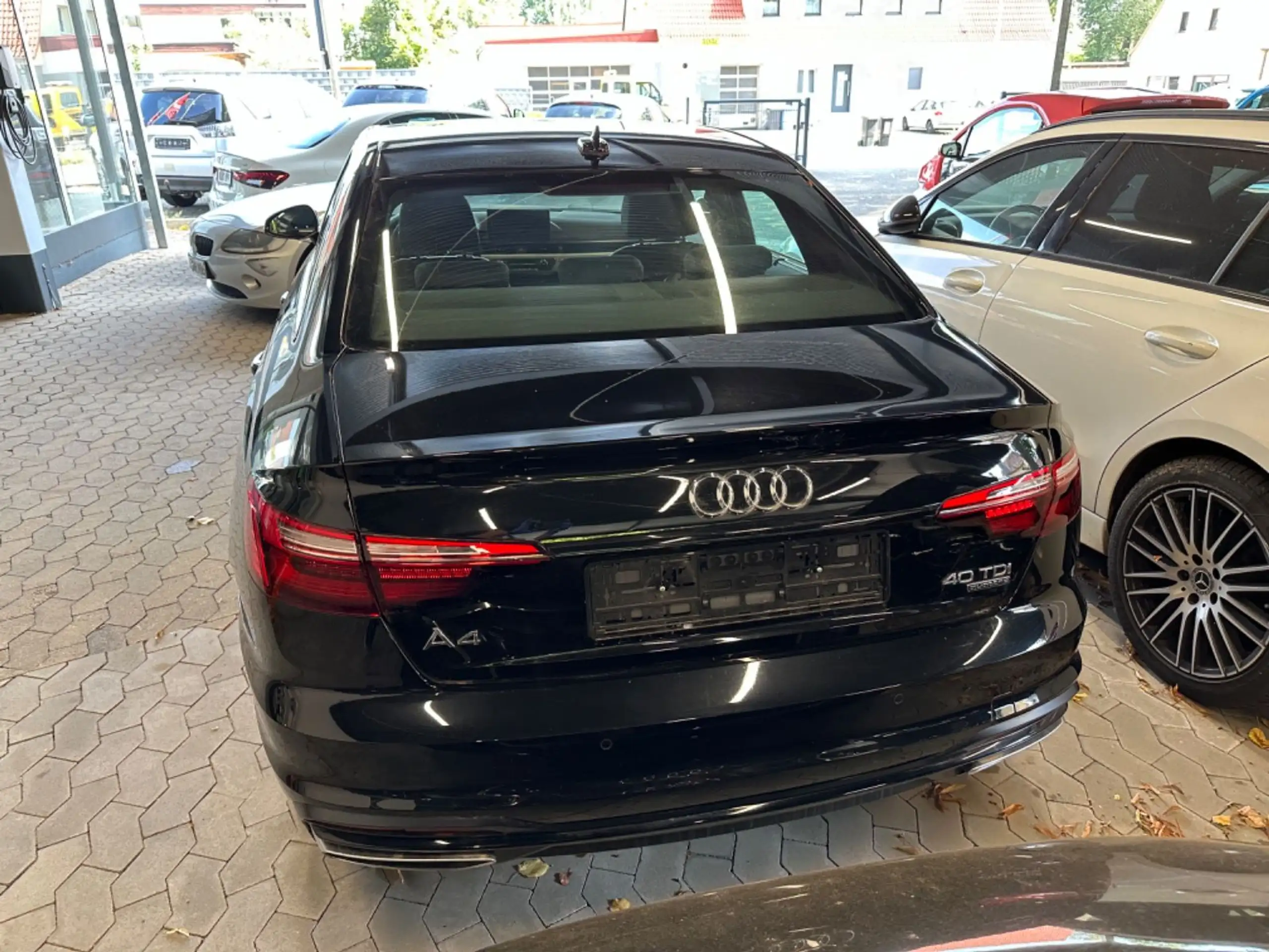 Audi - A4