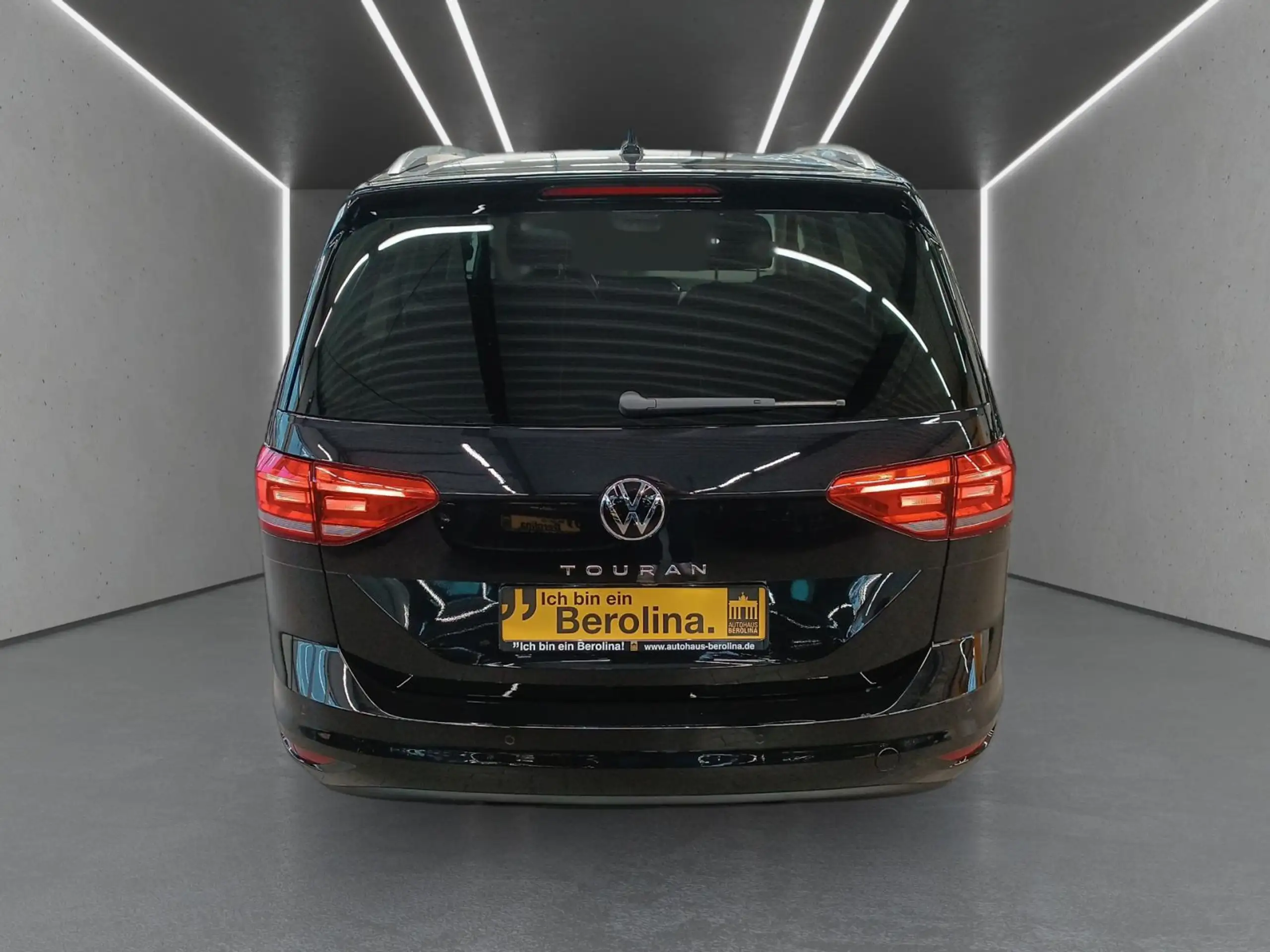 Volkswagen - Touran