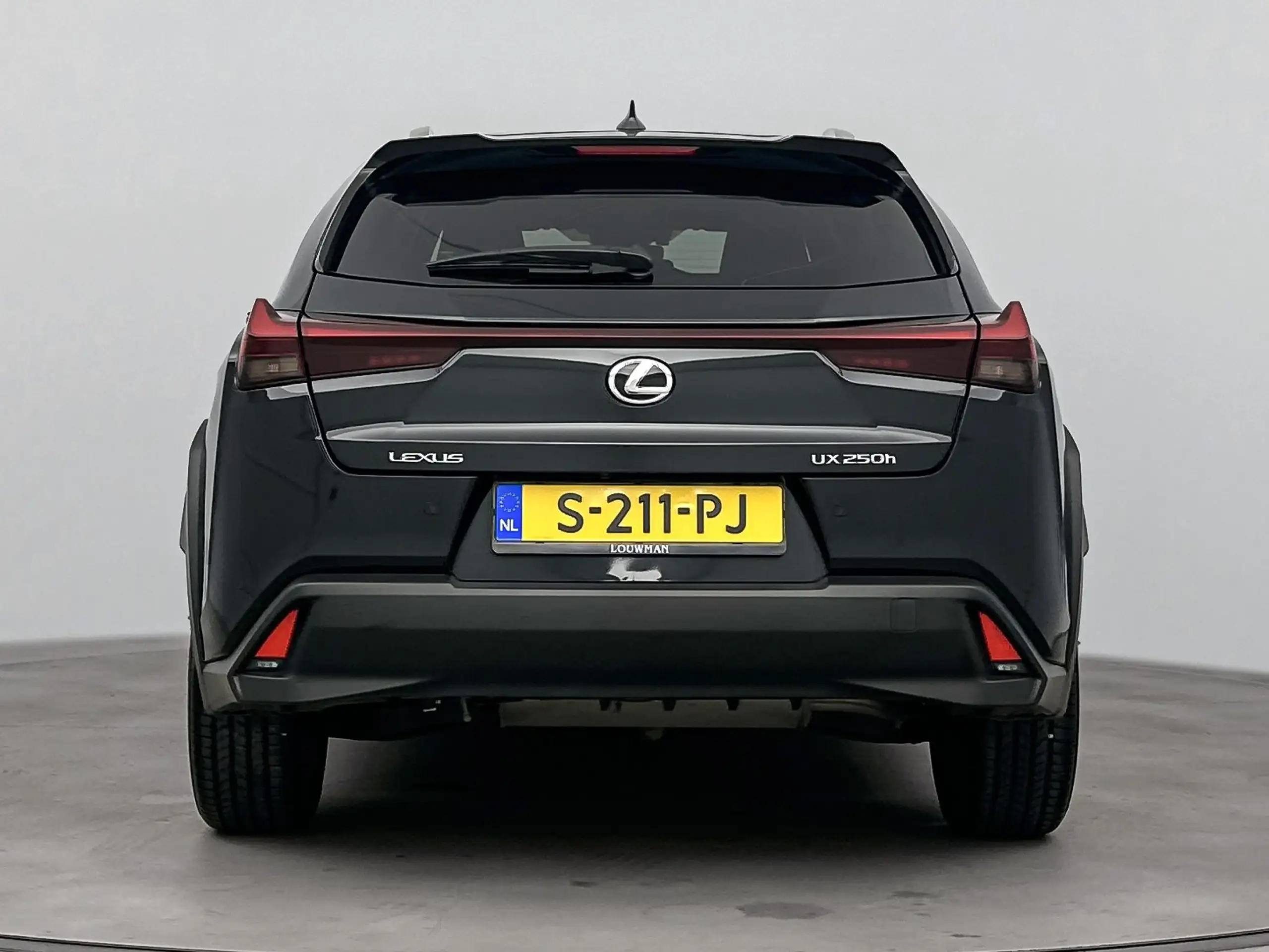 Lexus - UX 250h