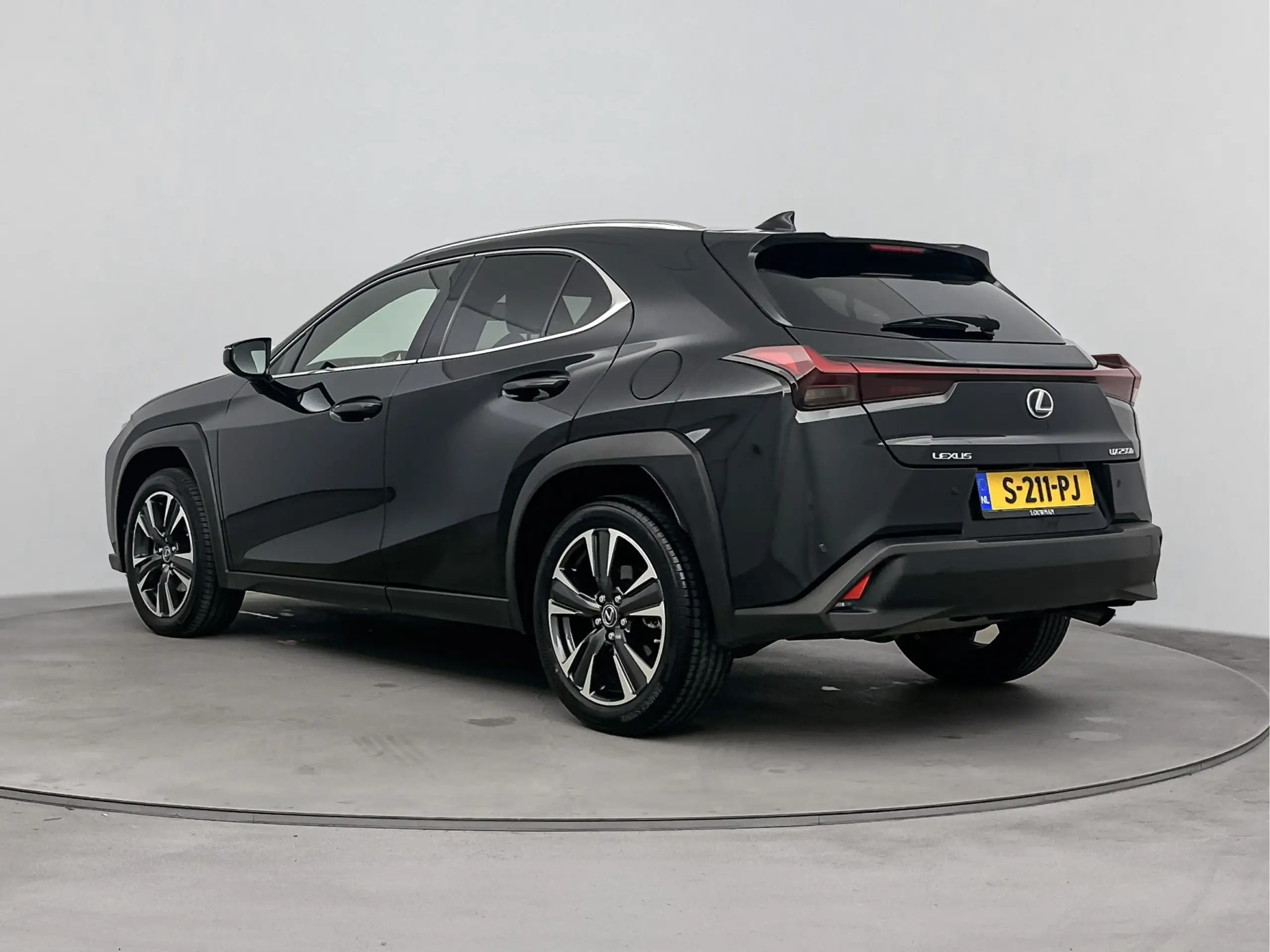 Lexus - UX 250h