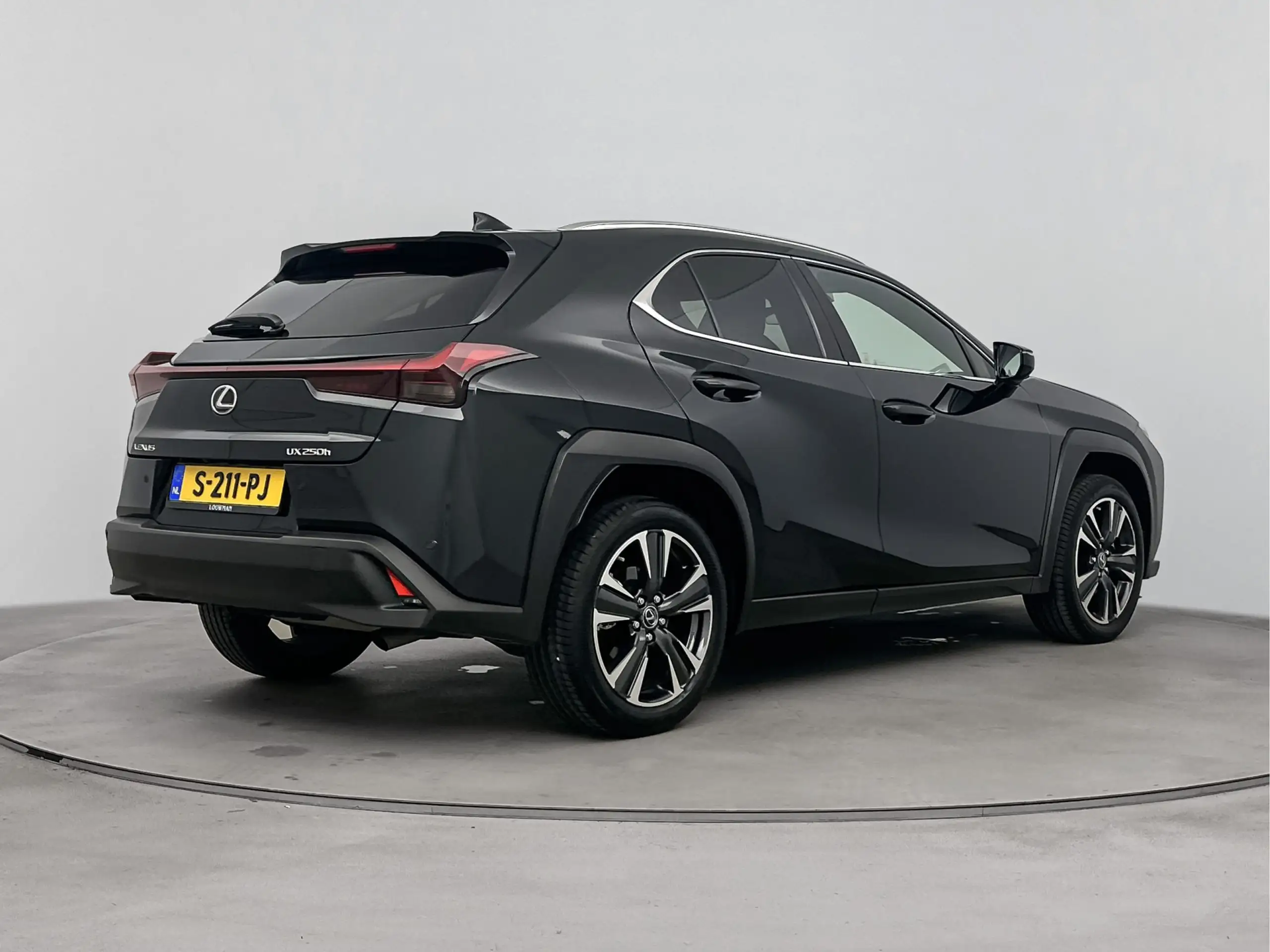 Lexus - UX 250h