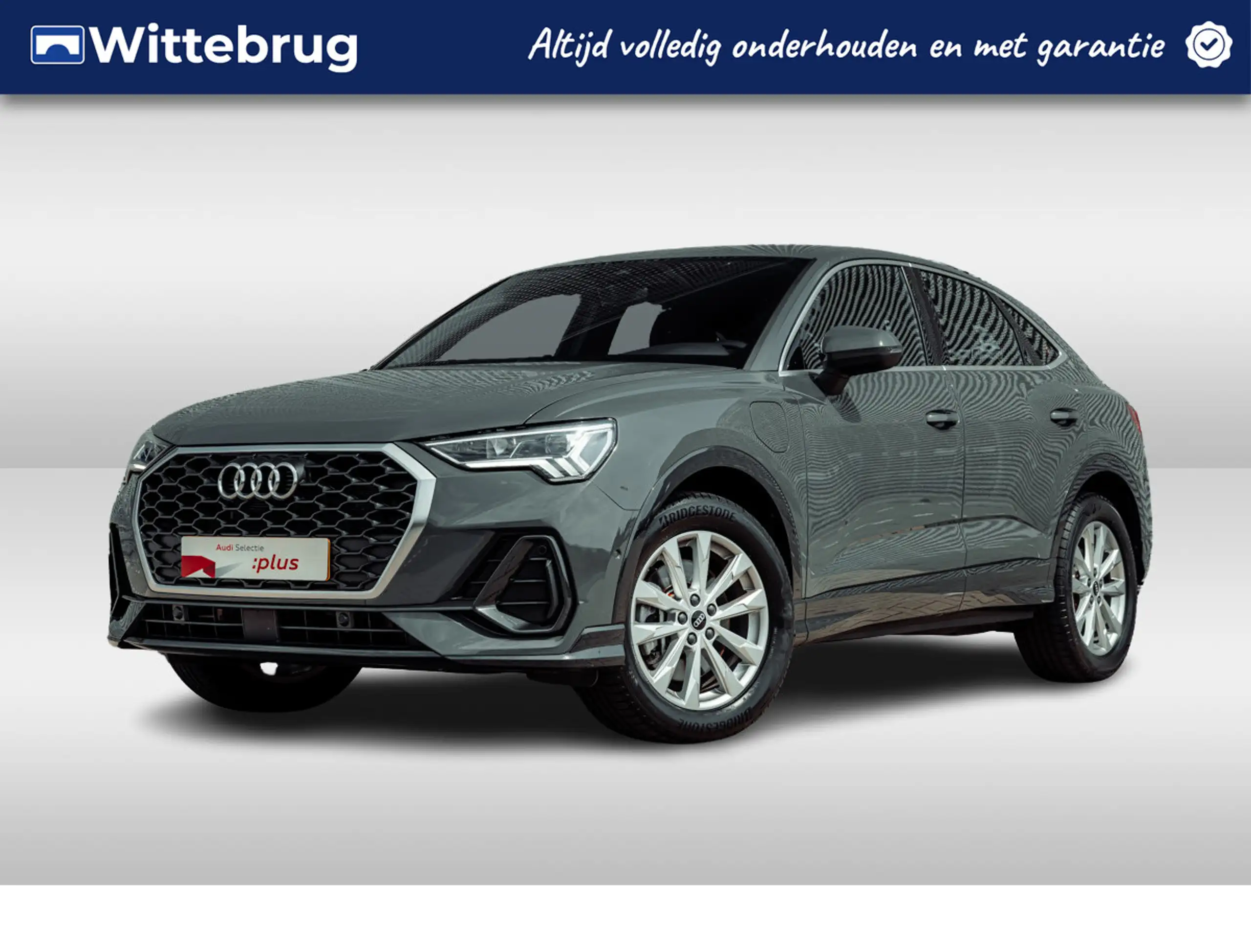 Audi - Q3