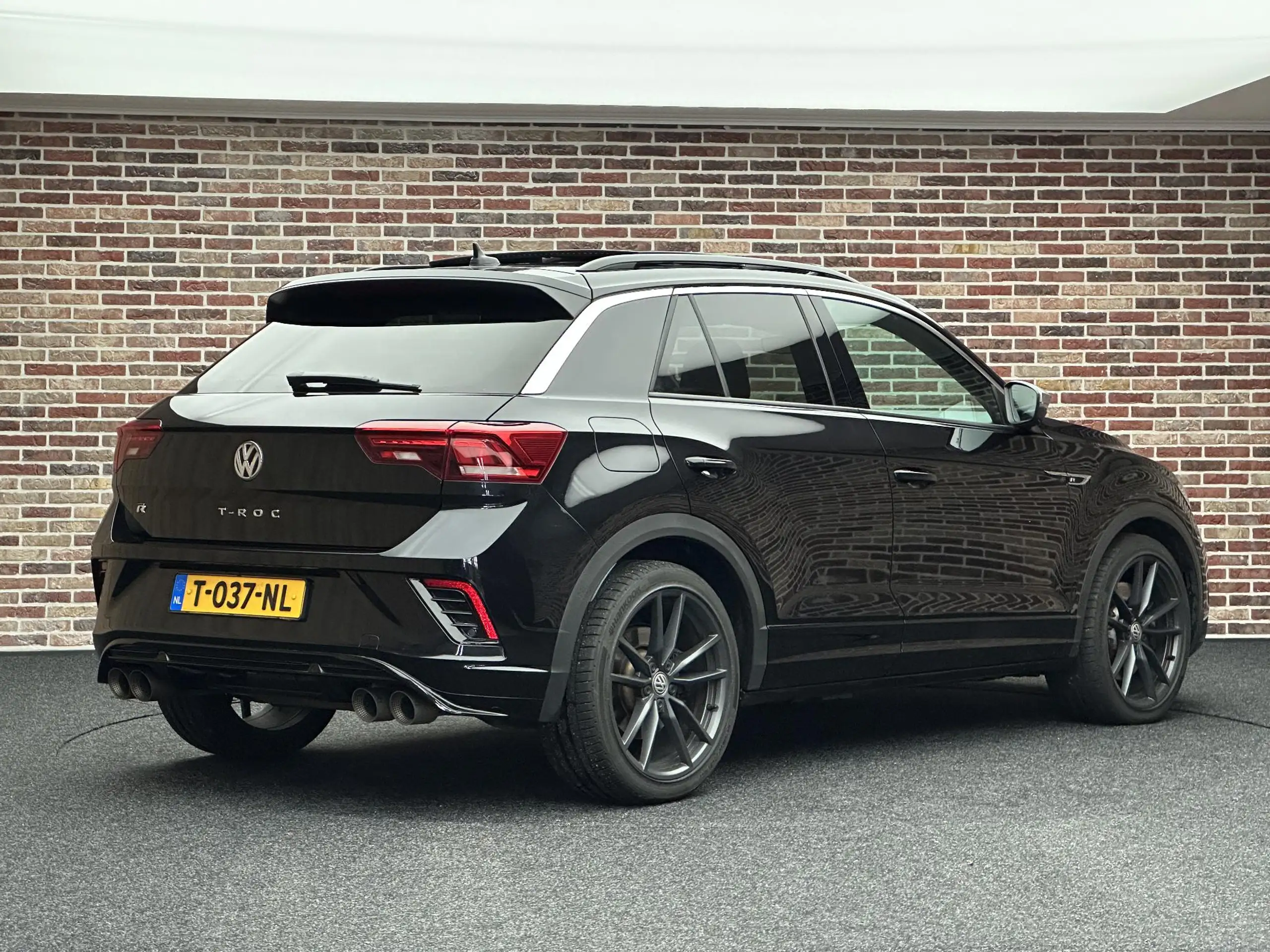 Volkswagen - T-Roc