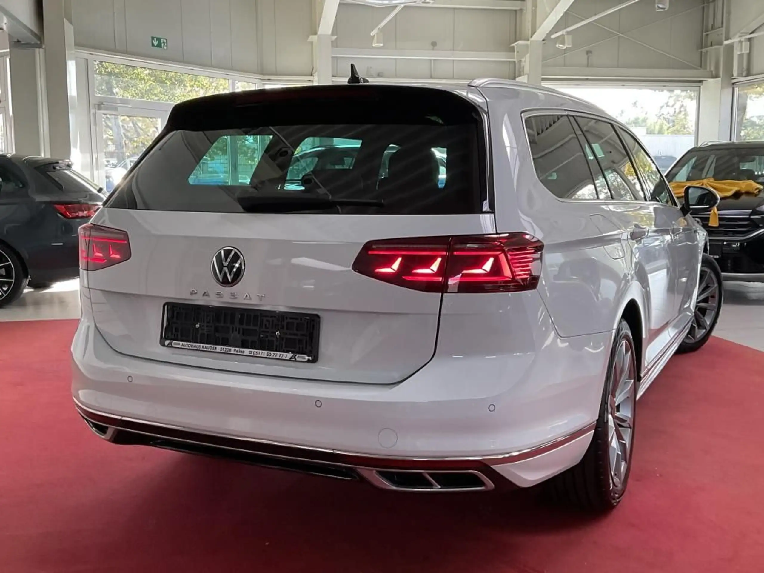 Volkswagen - Passat