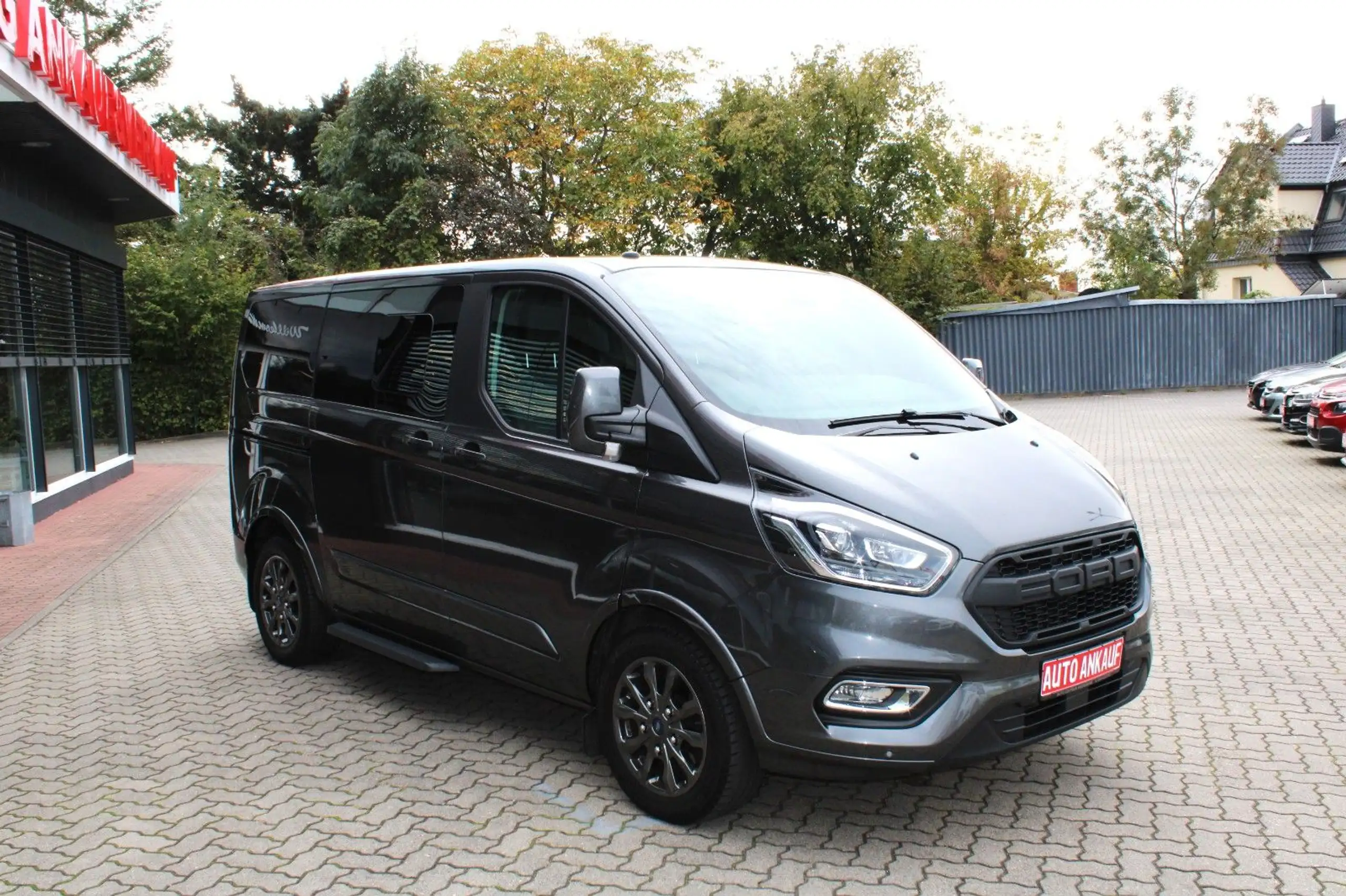 Ford - Tourneo Custom