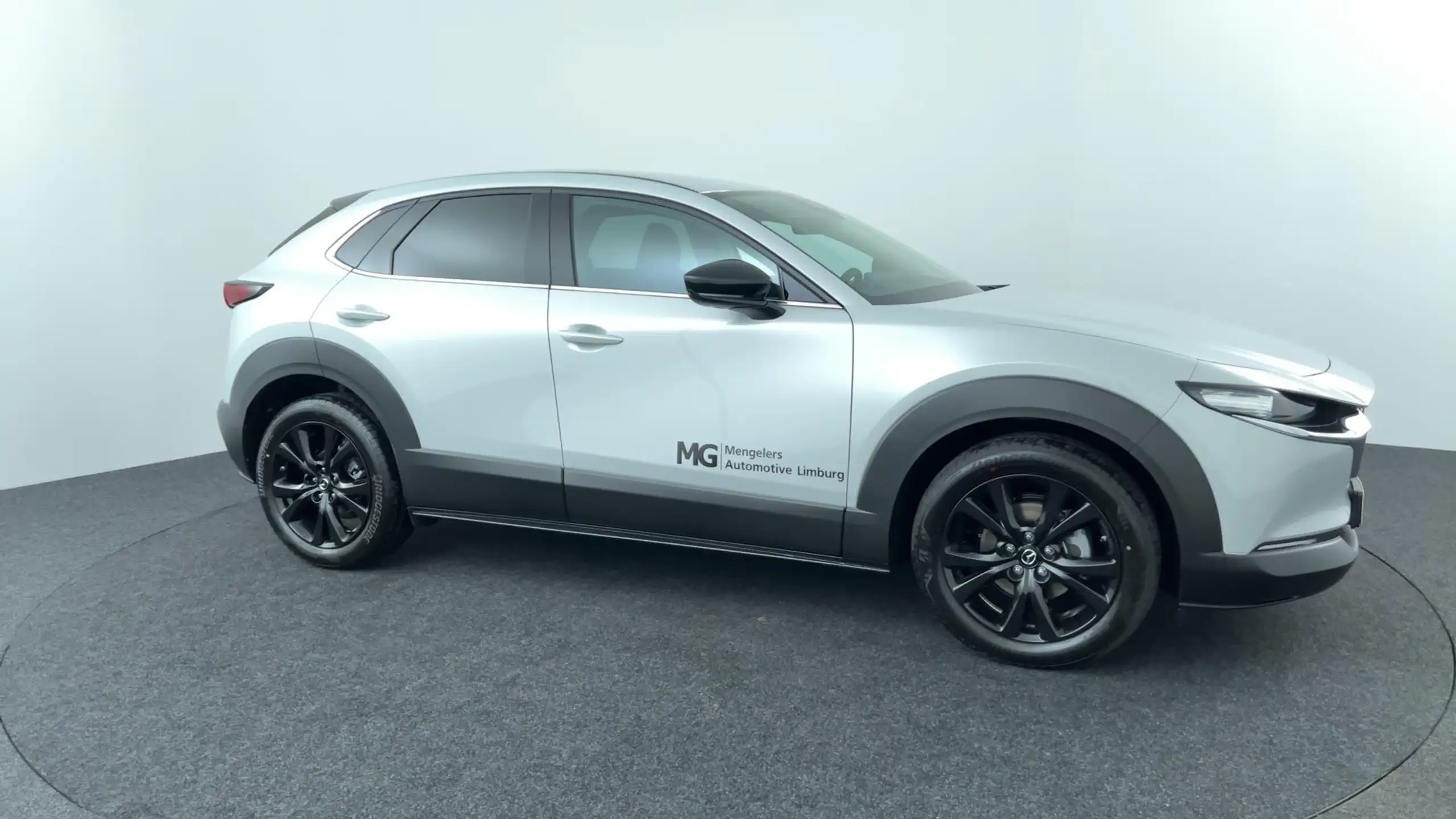 Mazda - CX-30