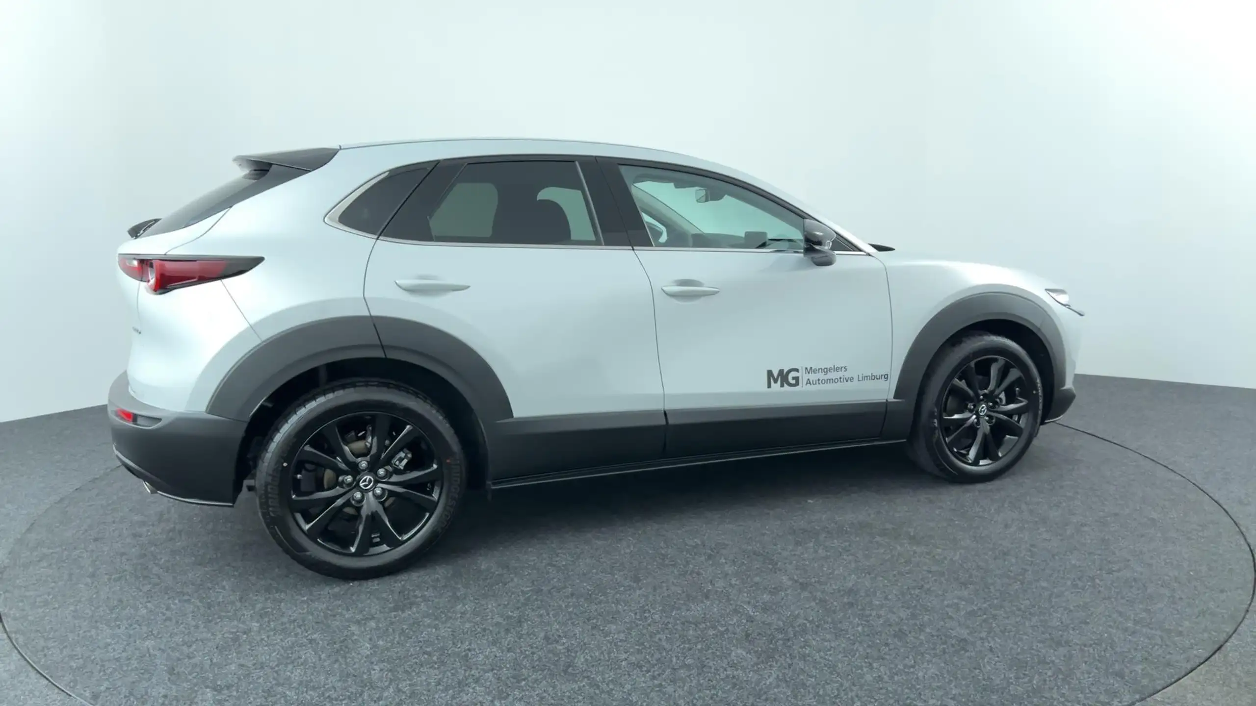 Mazda - CX-30