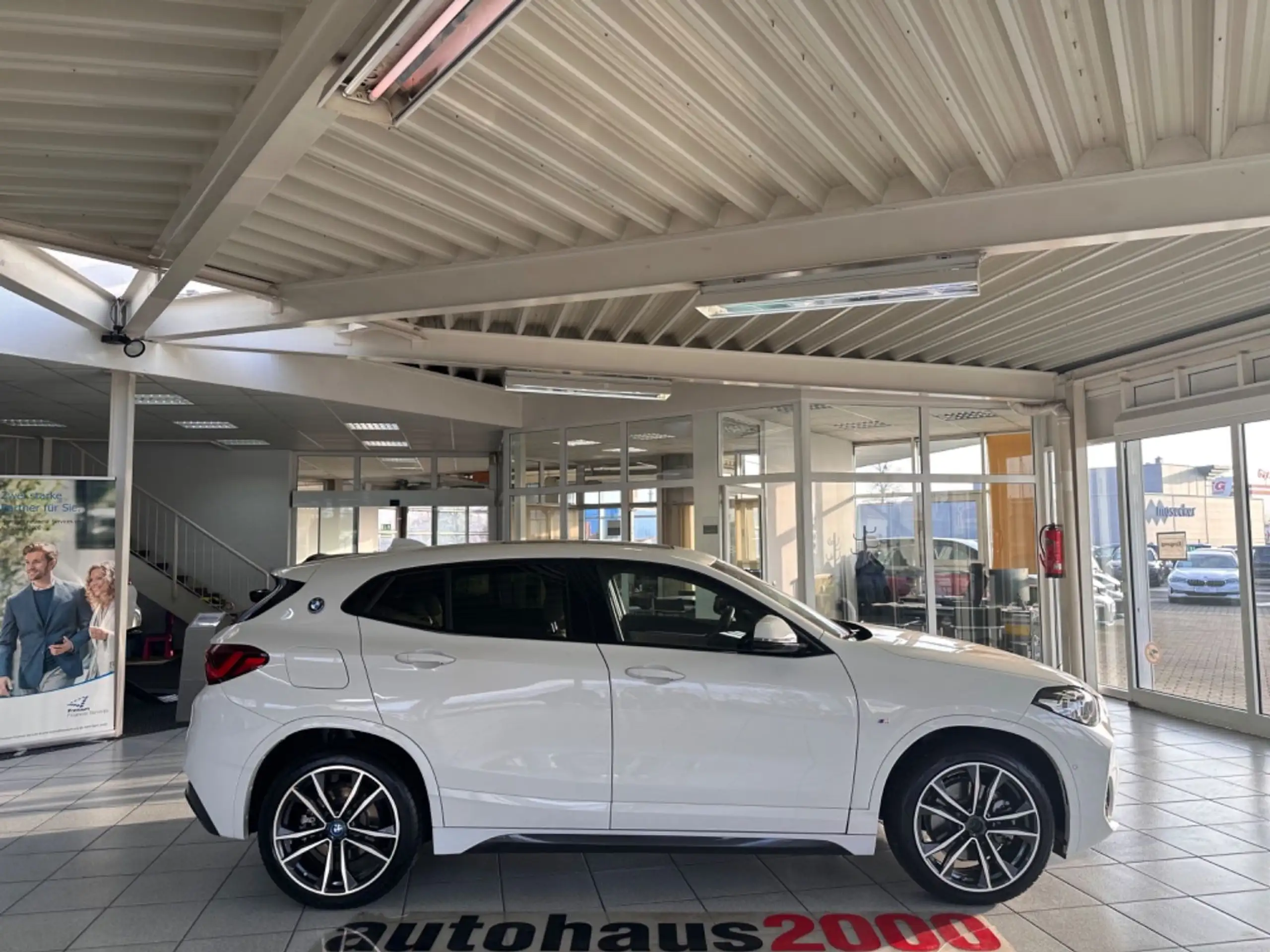 BMW - X2