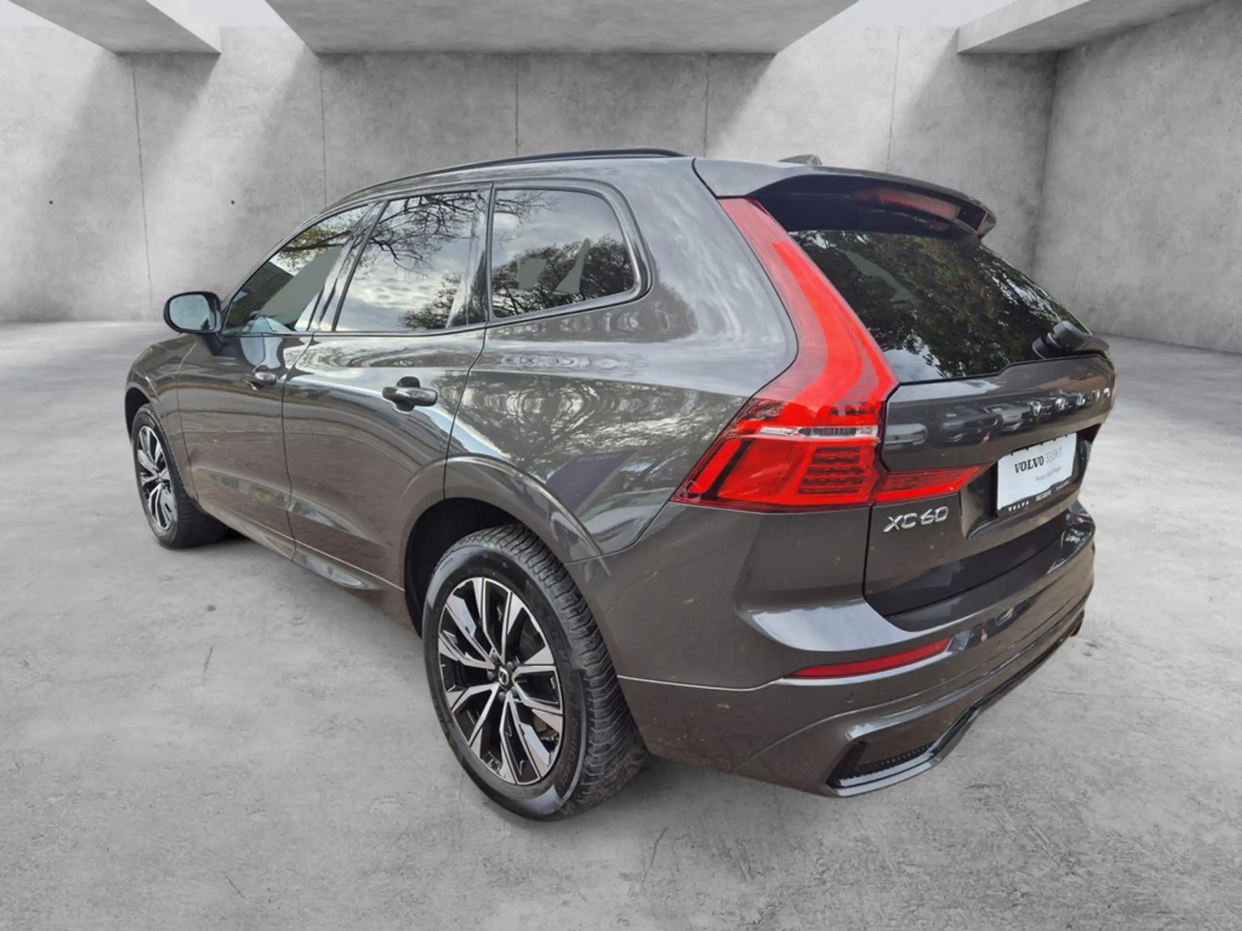 Volvo - XC60