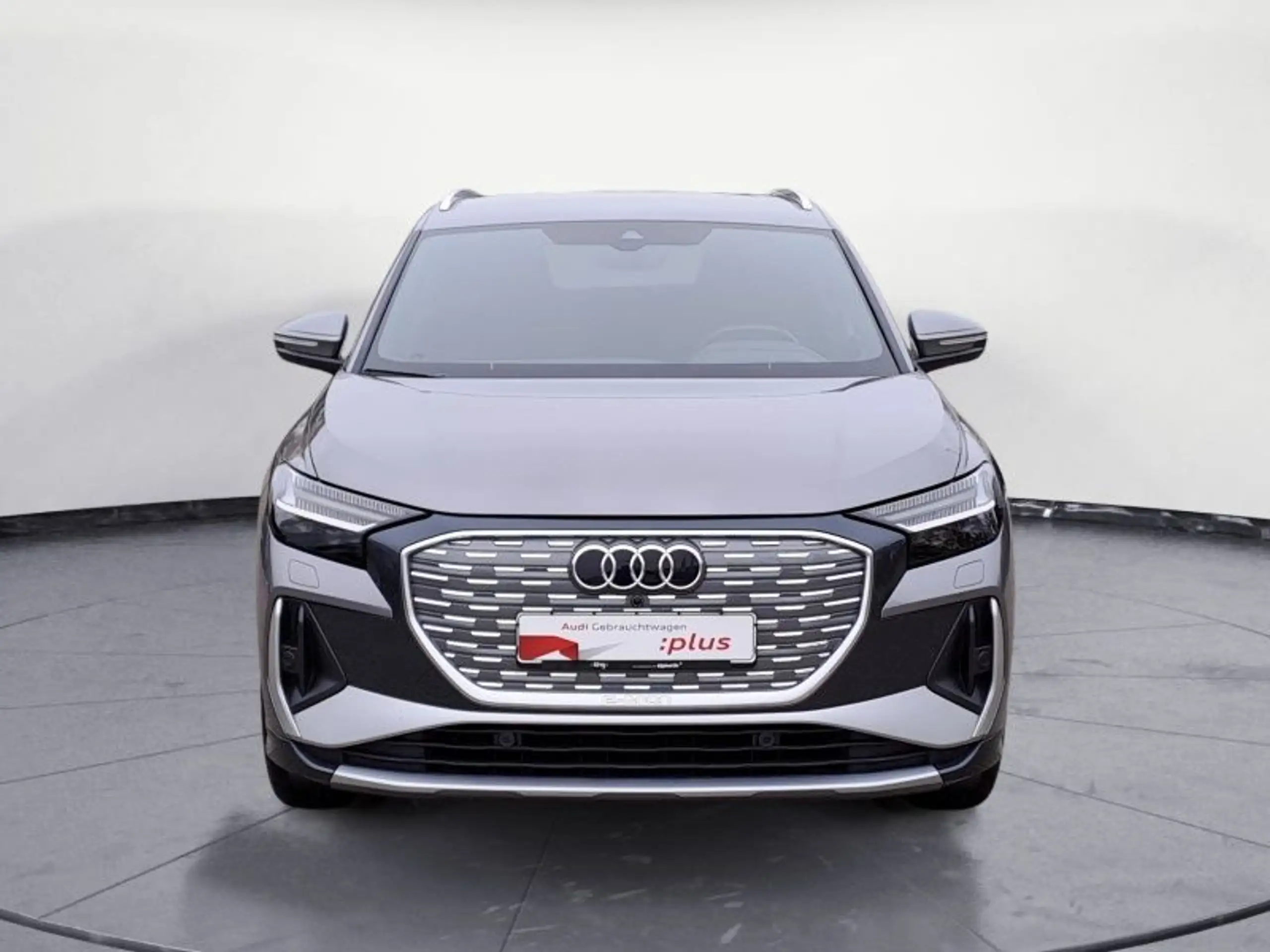 Audi - Q4 e-tron