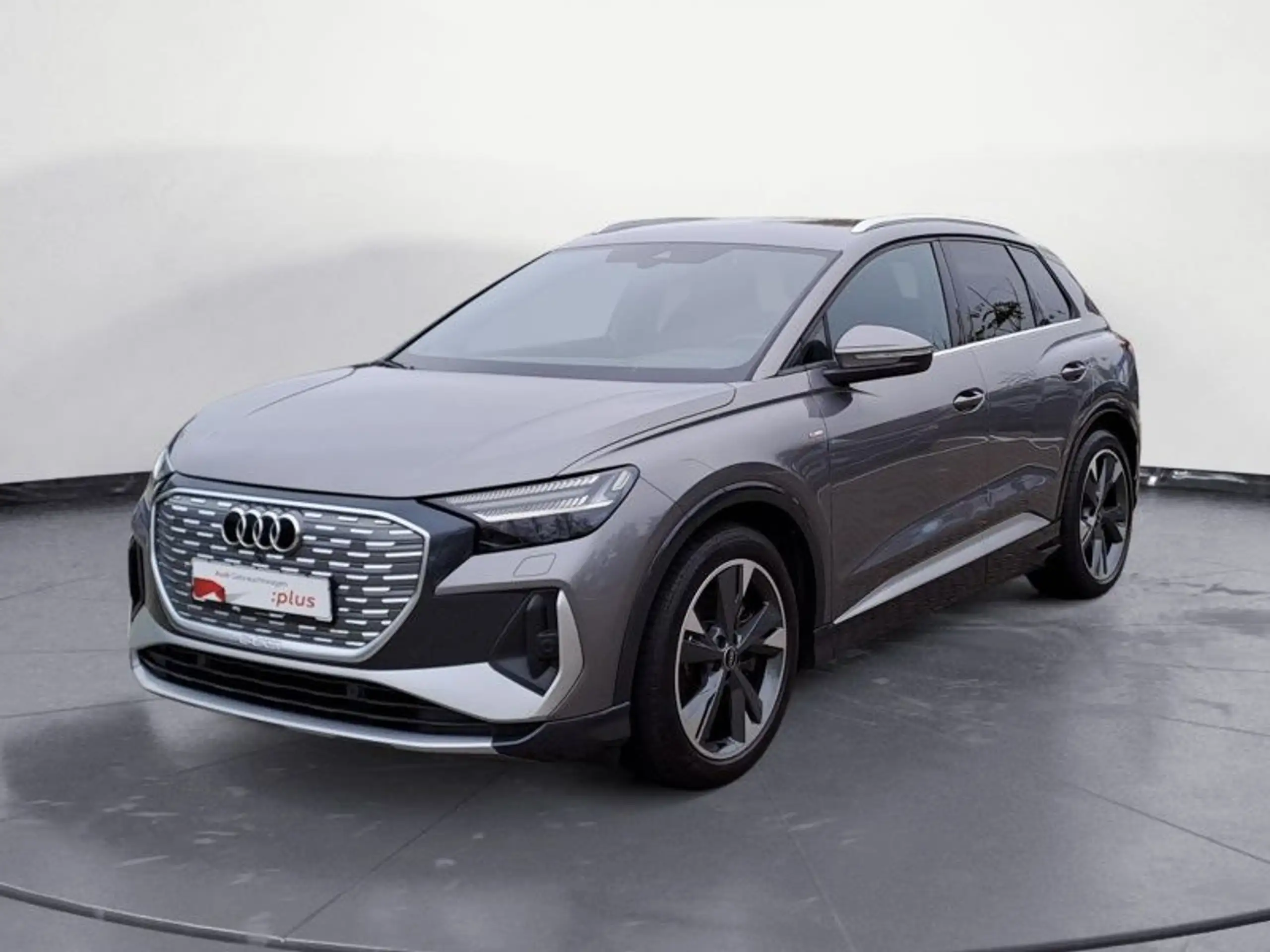 Audi - Q4 e-tron