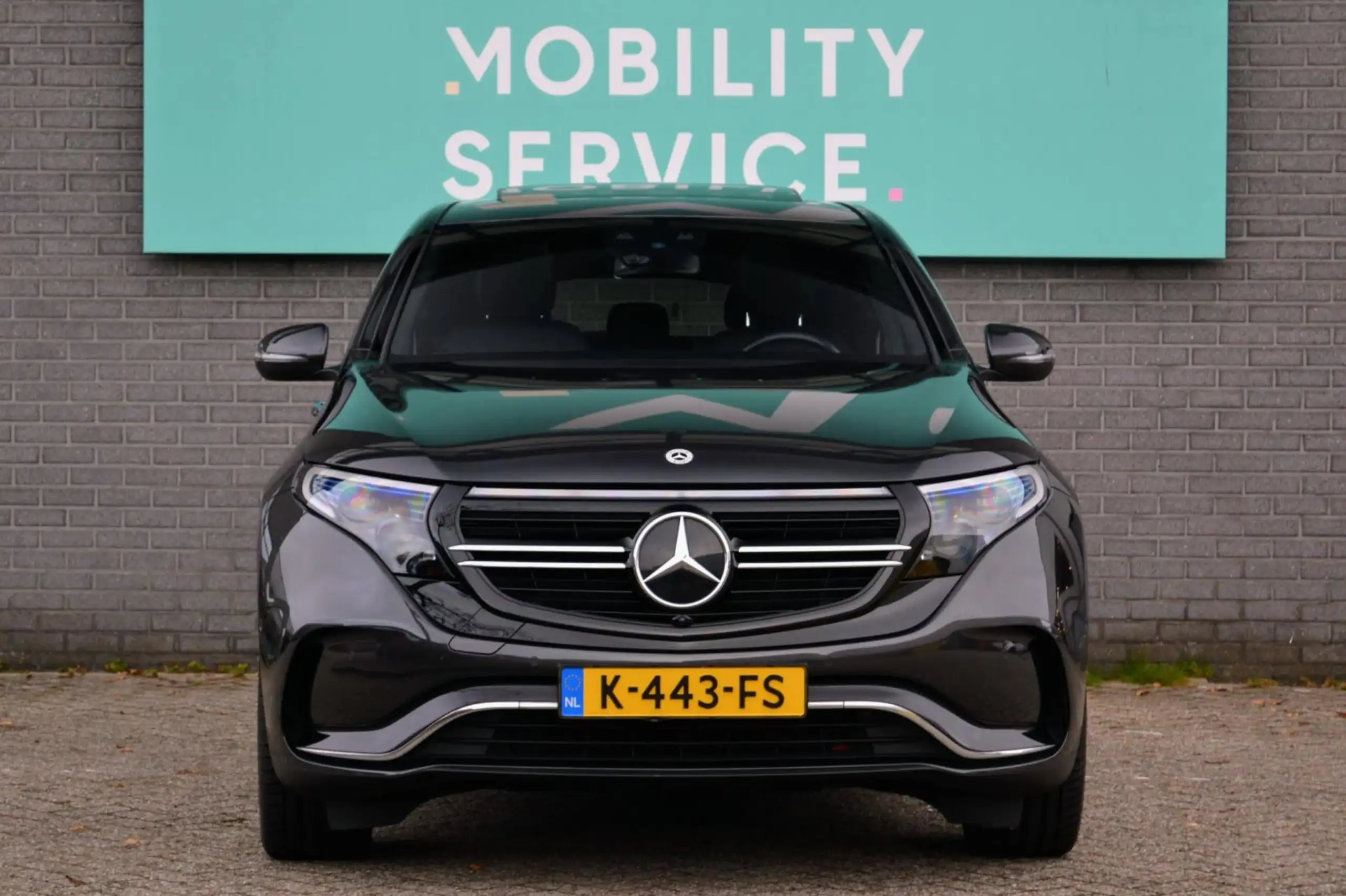 Mercedes-Benz - EQC 400