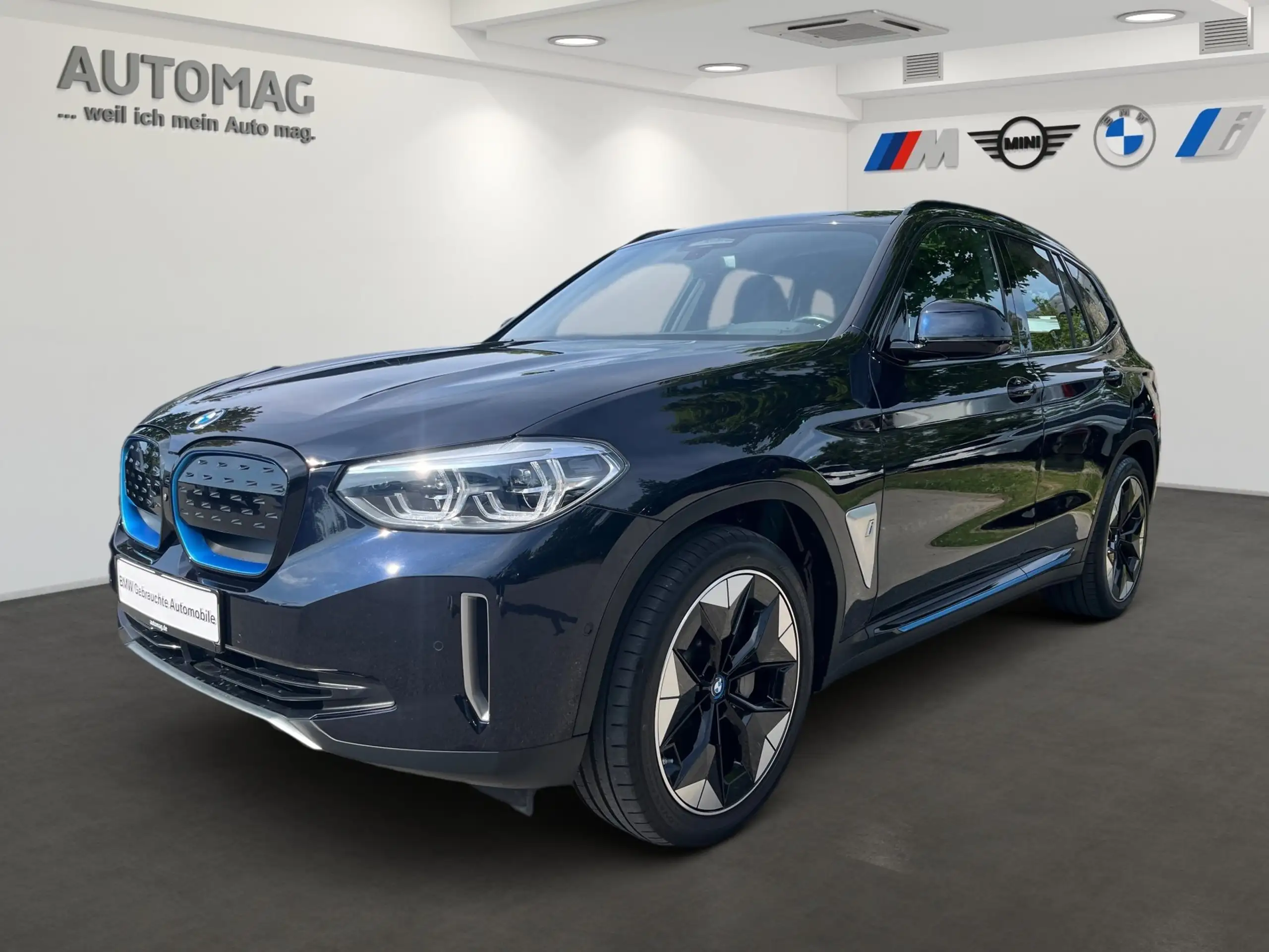 BMW - iX3