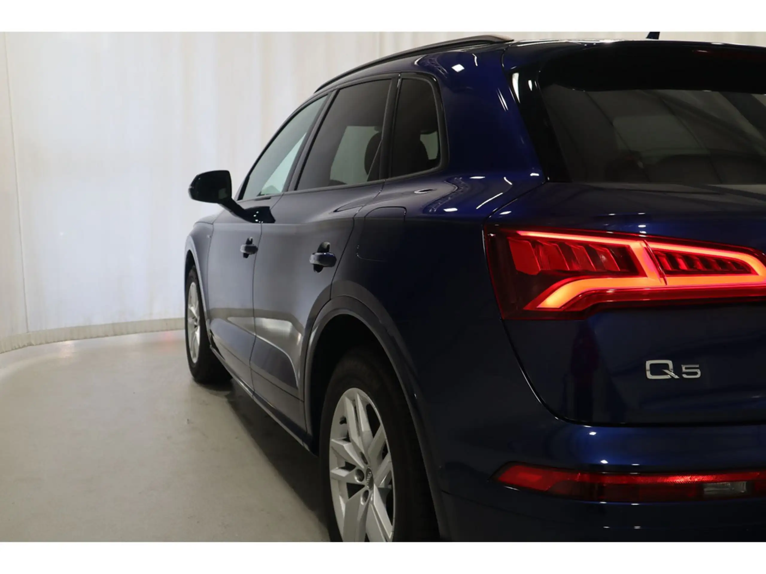 Audi - Q5