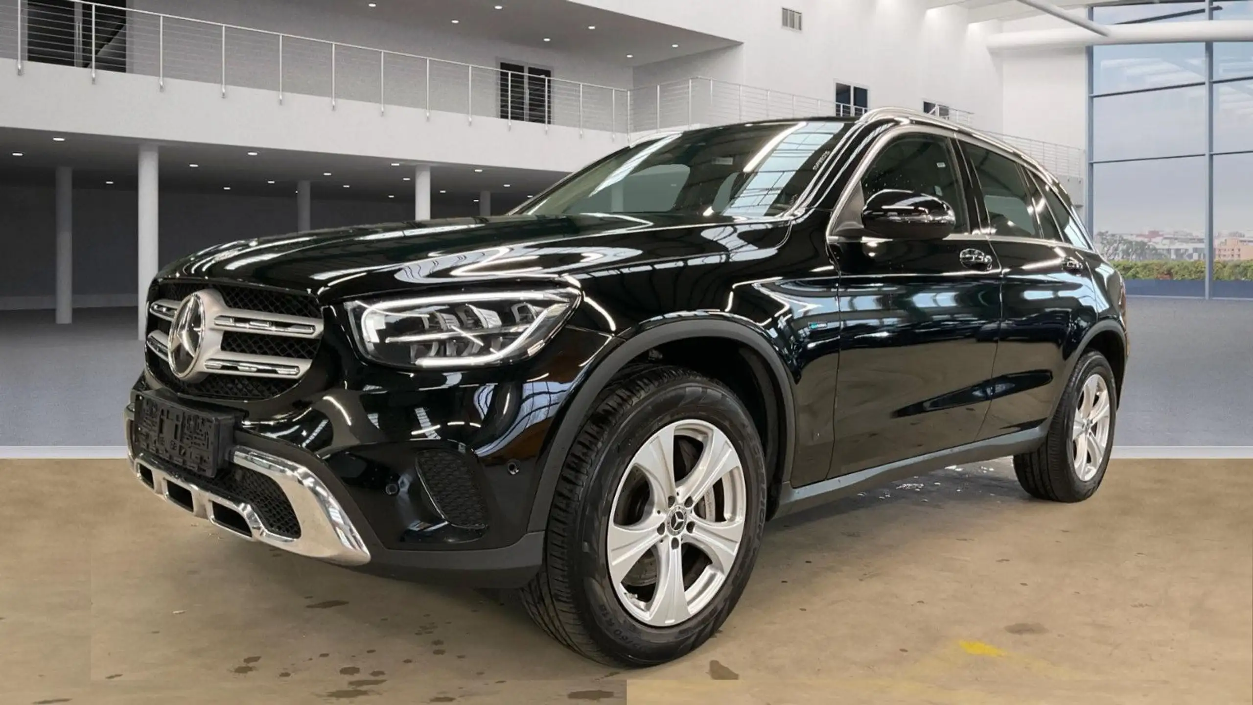 Mercedes-Benz GLC 300 2022