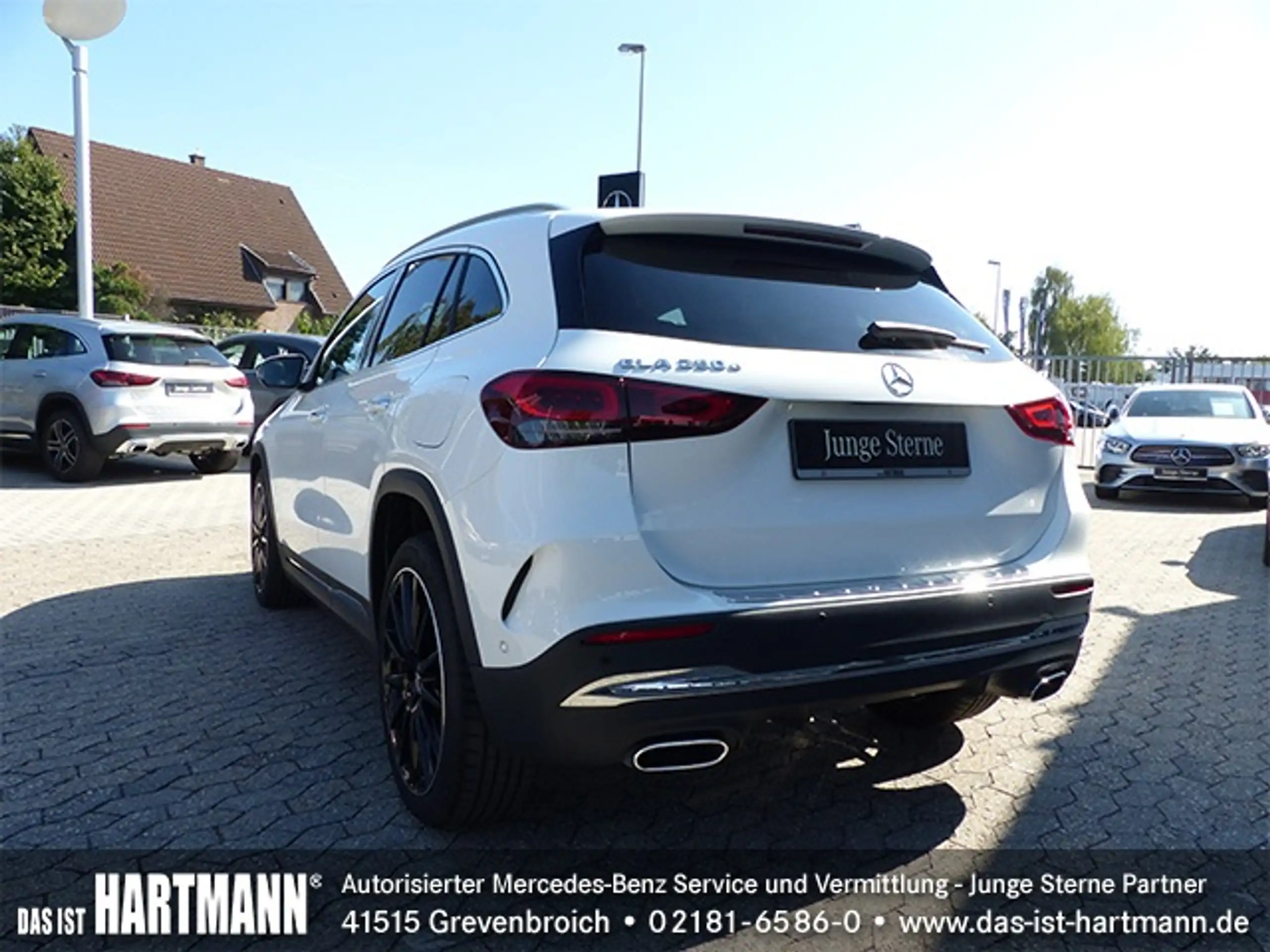 Mercedes-Benz - GLA 250