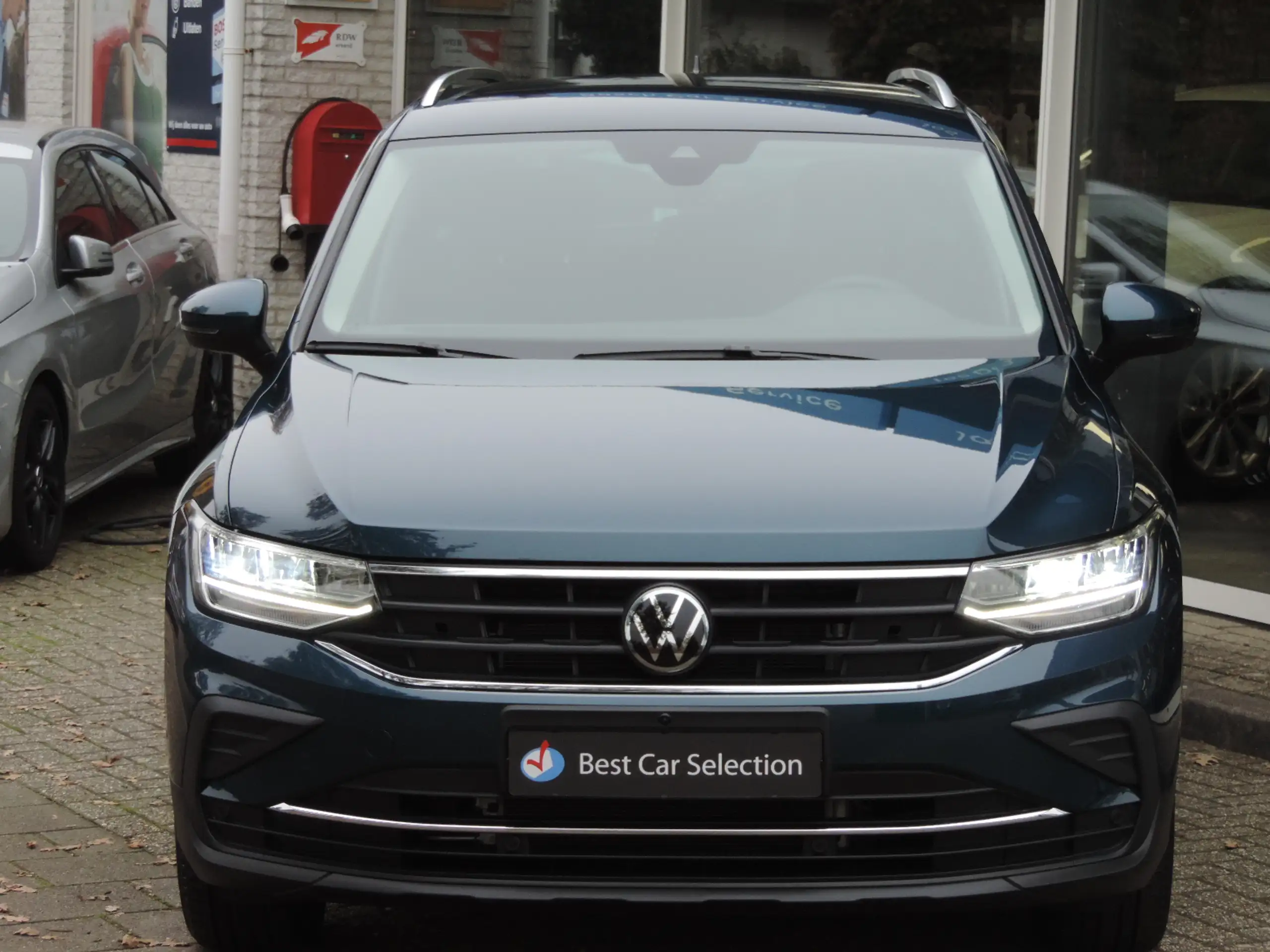 Volkswagen - Tiguan