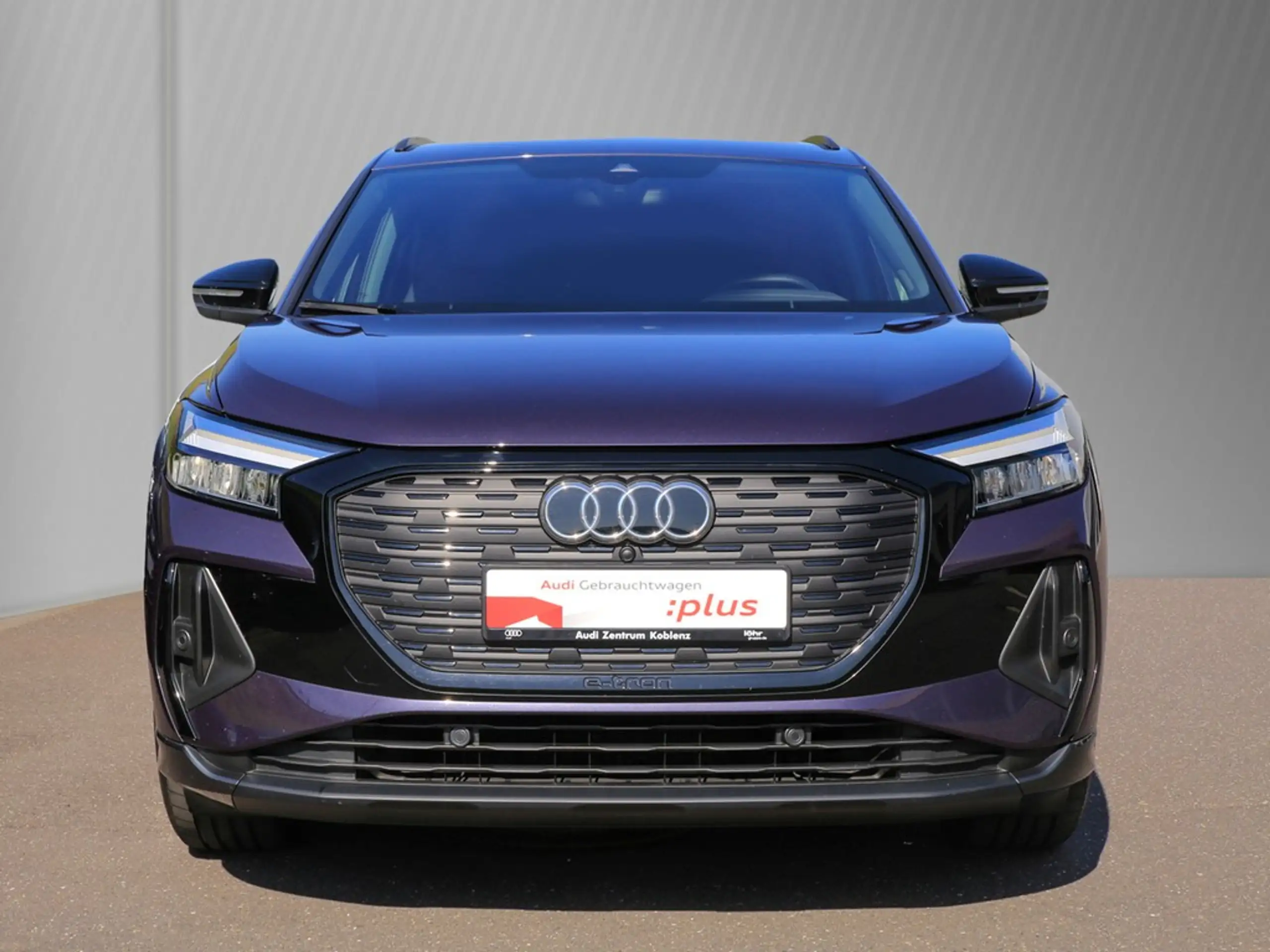 Audi - Q4 e-tron