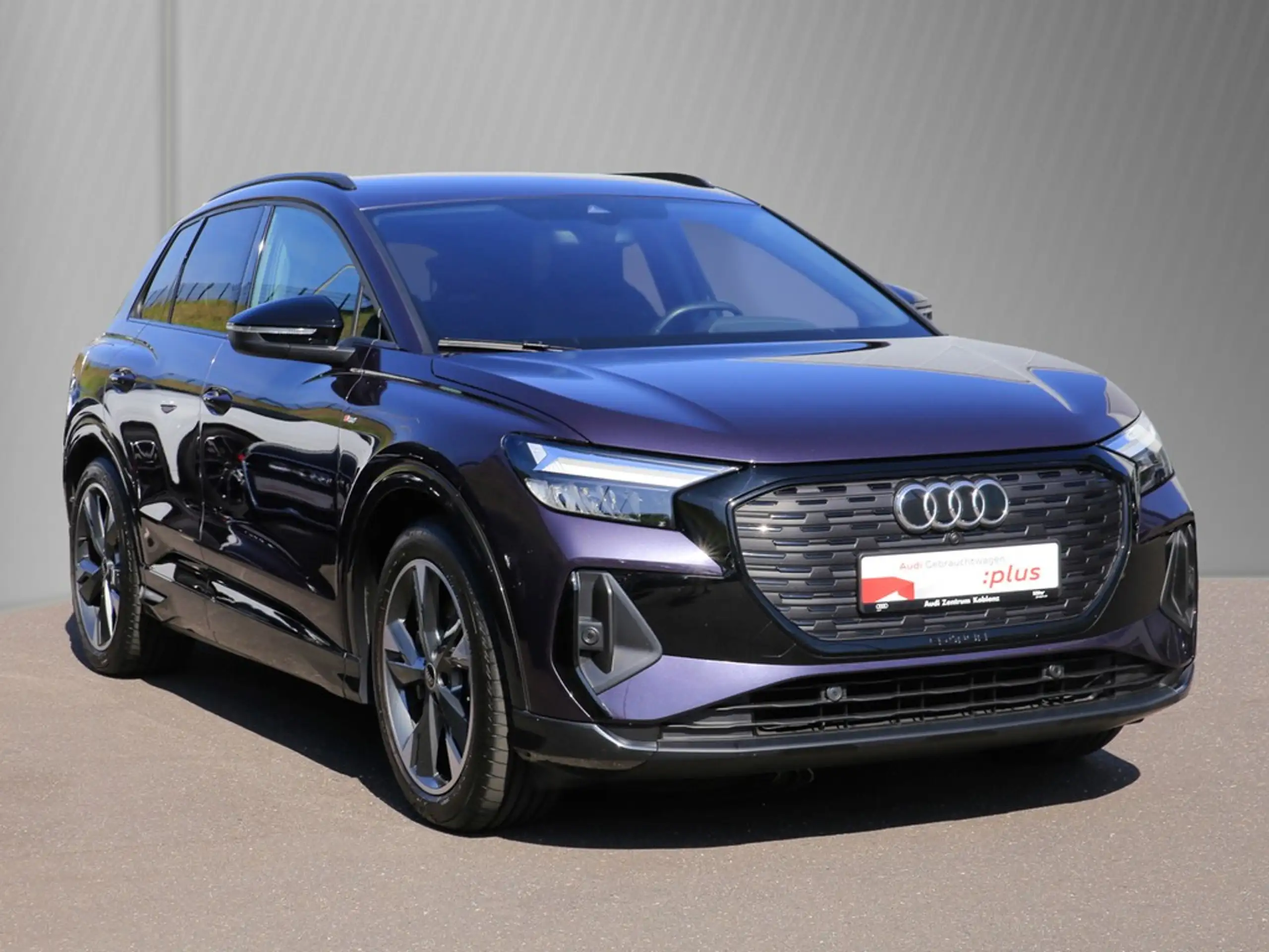 Audi - Q4 e-tron