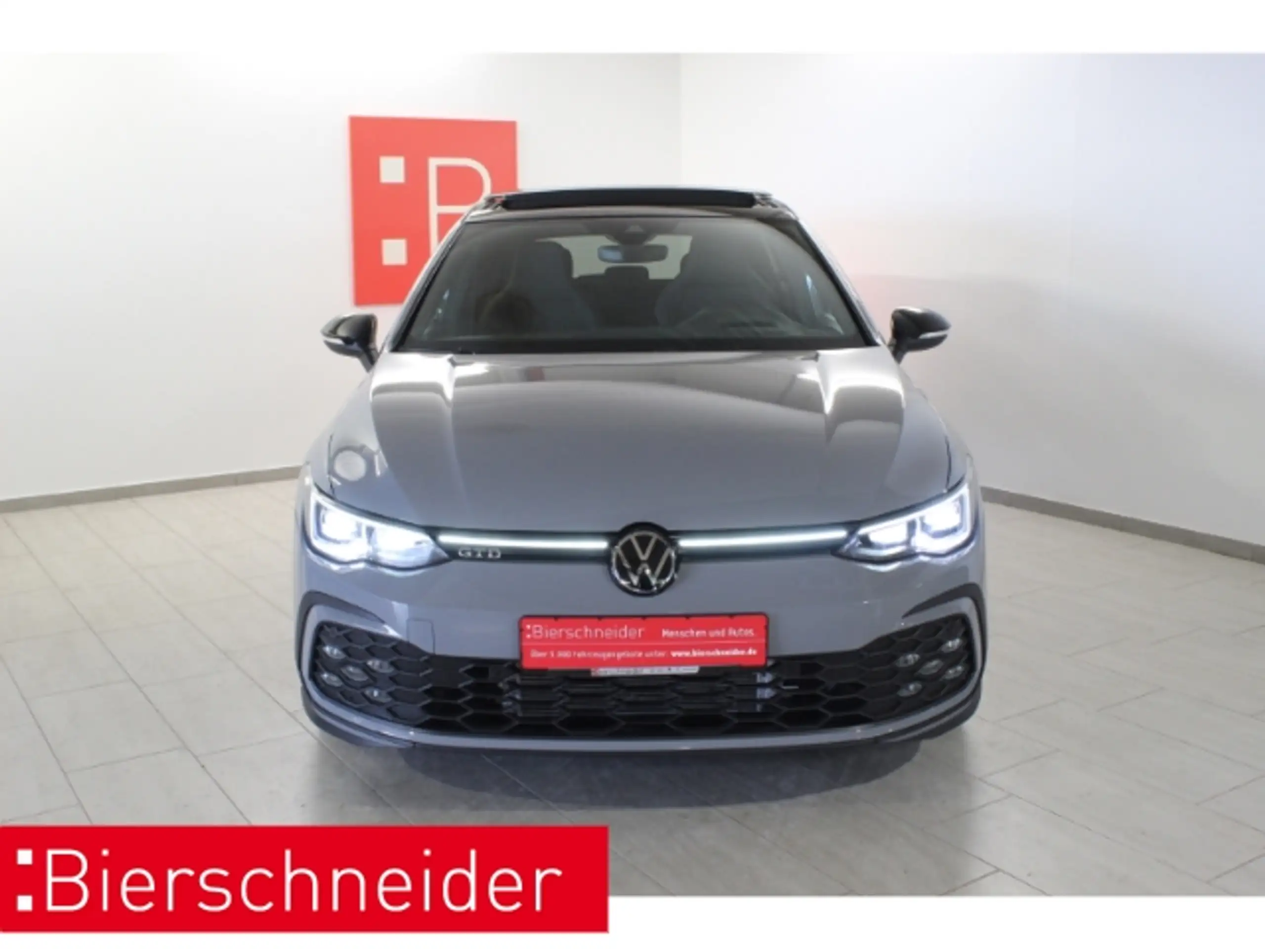 Volkswagen - Golf