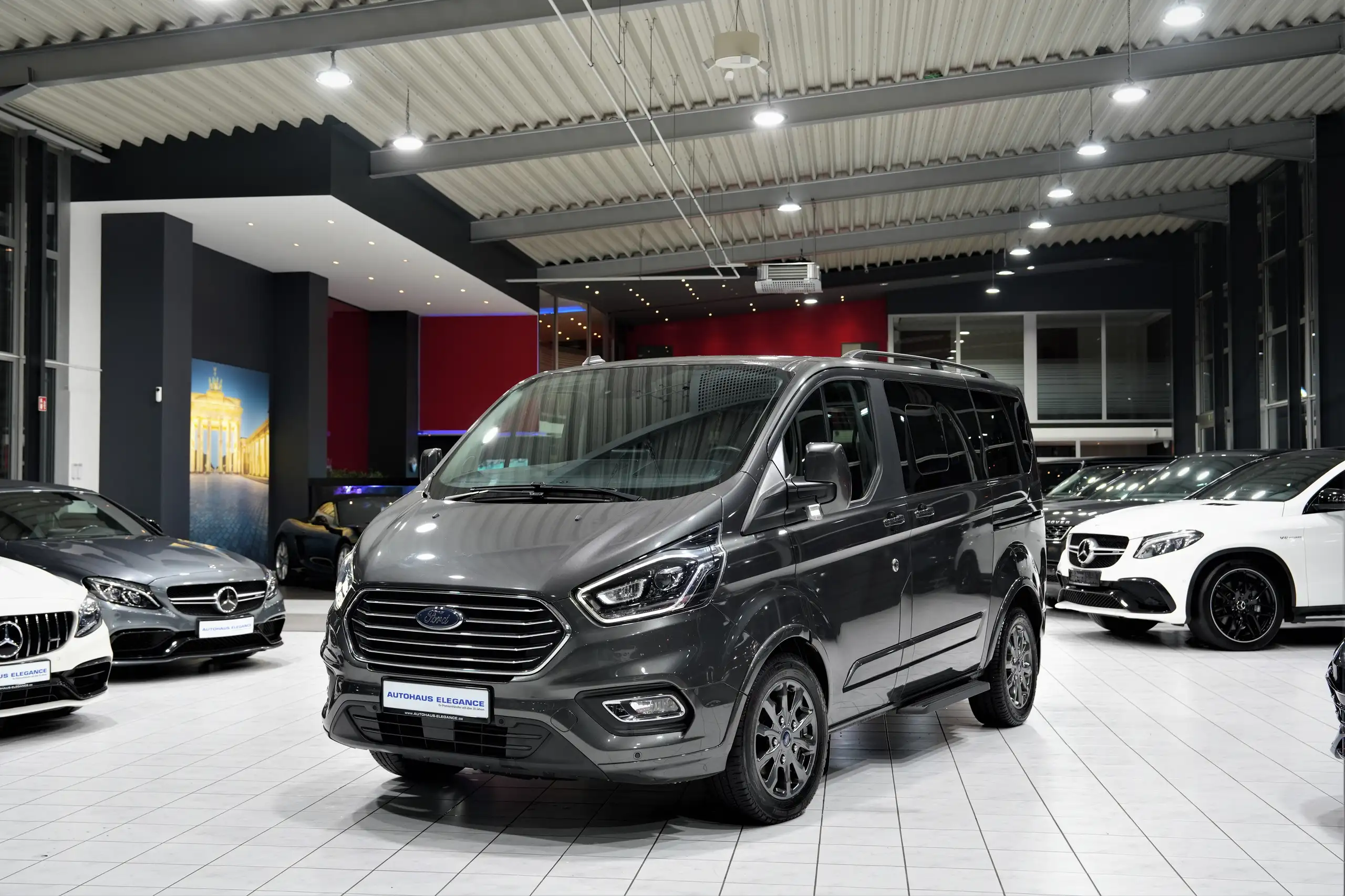 Ford Tourneo Custom 2021