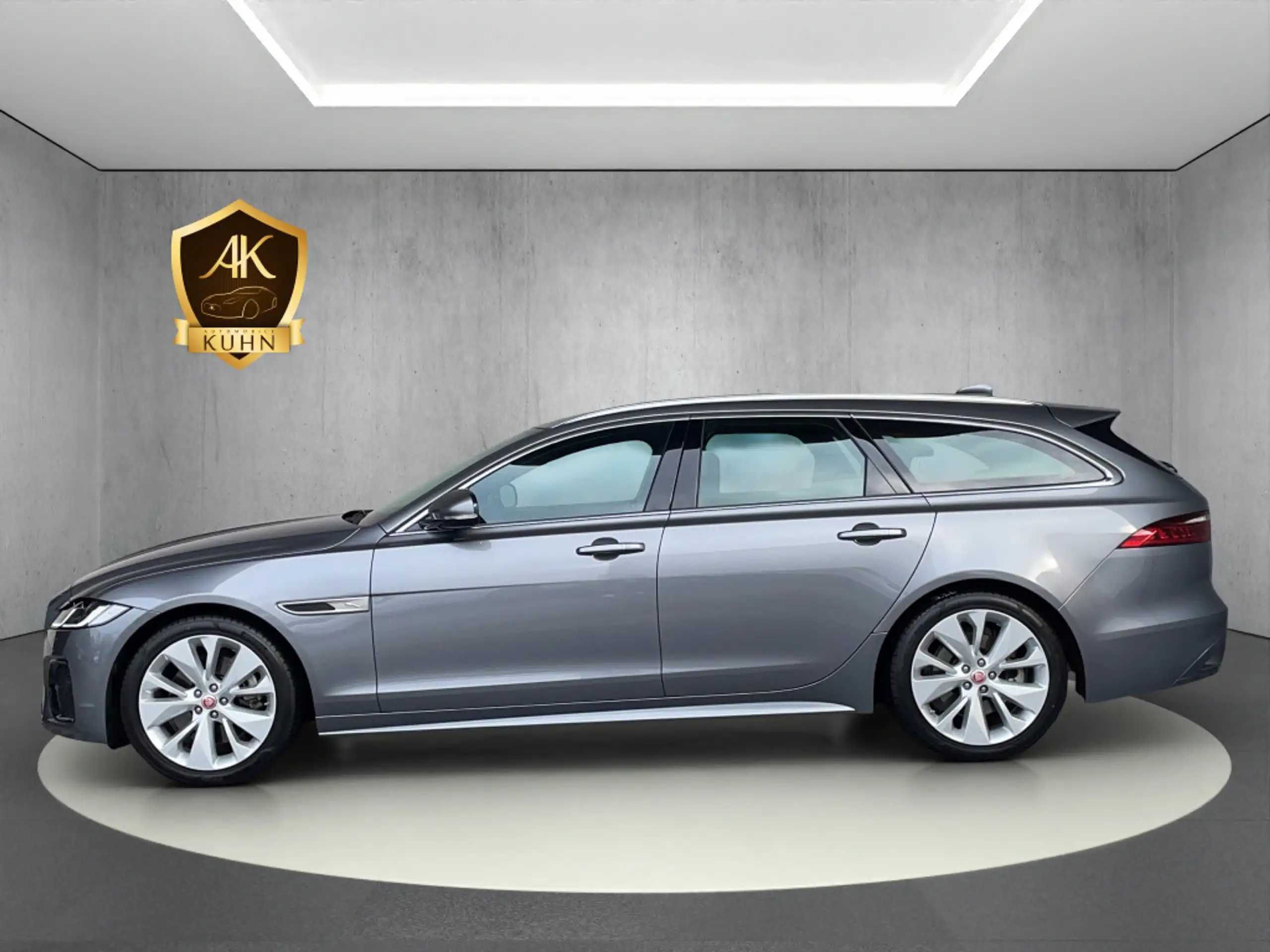 Jaguar - XF