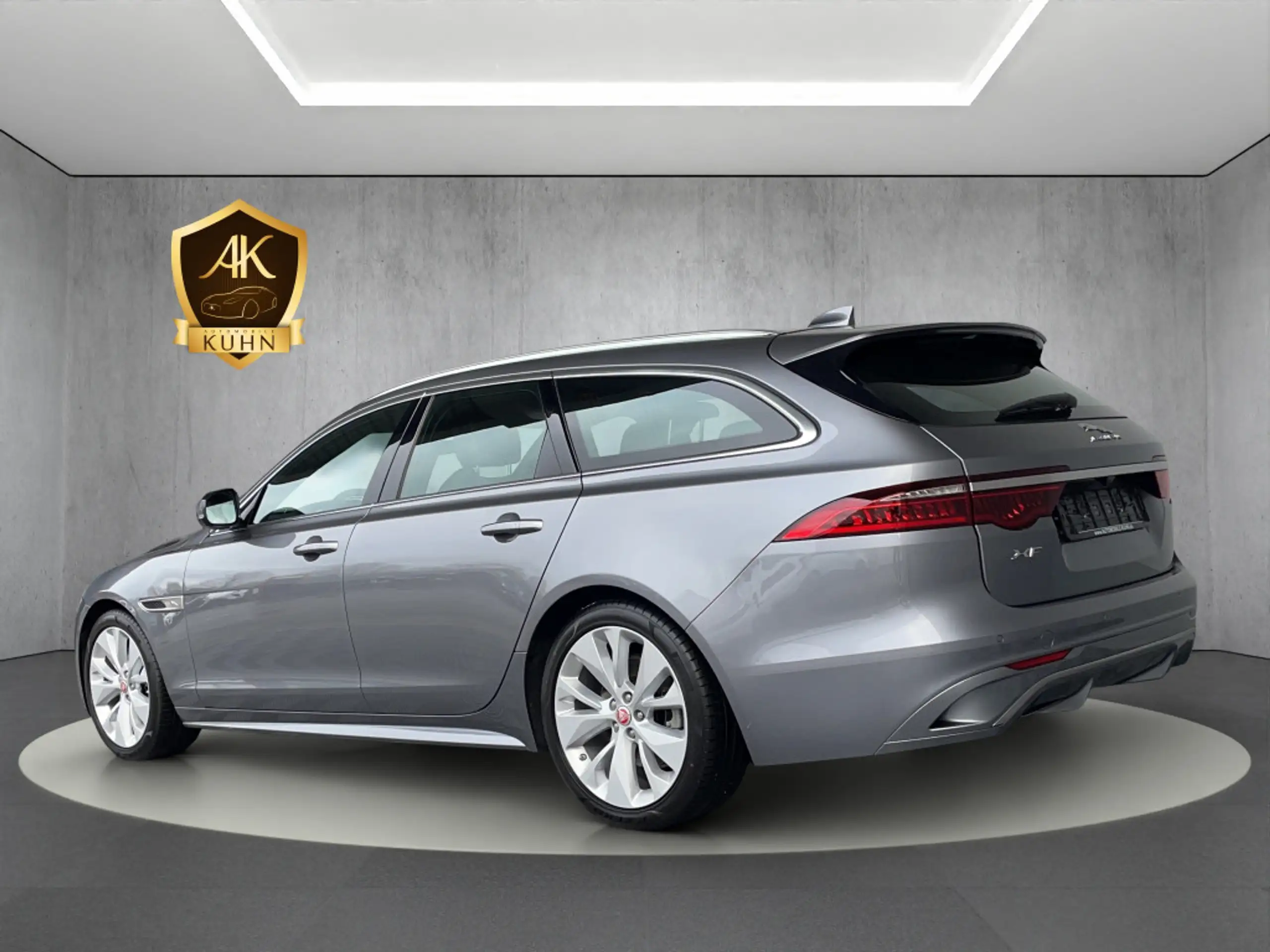 Jaguar - XF