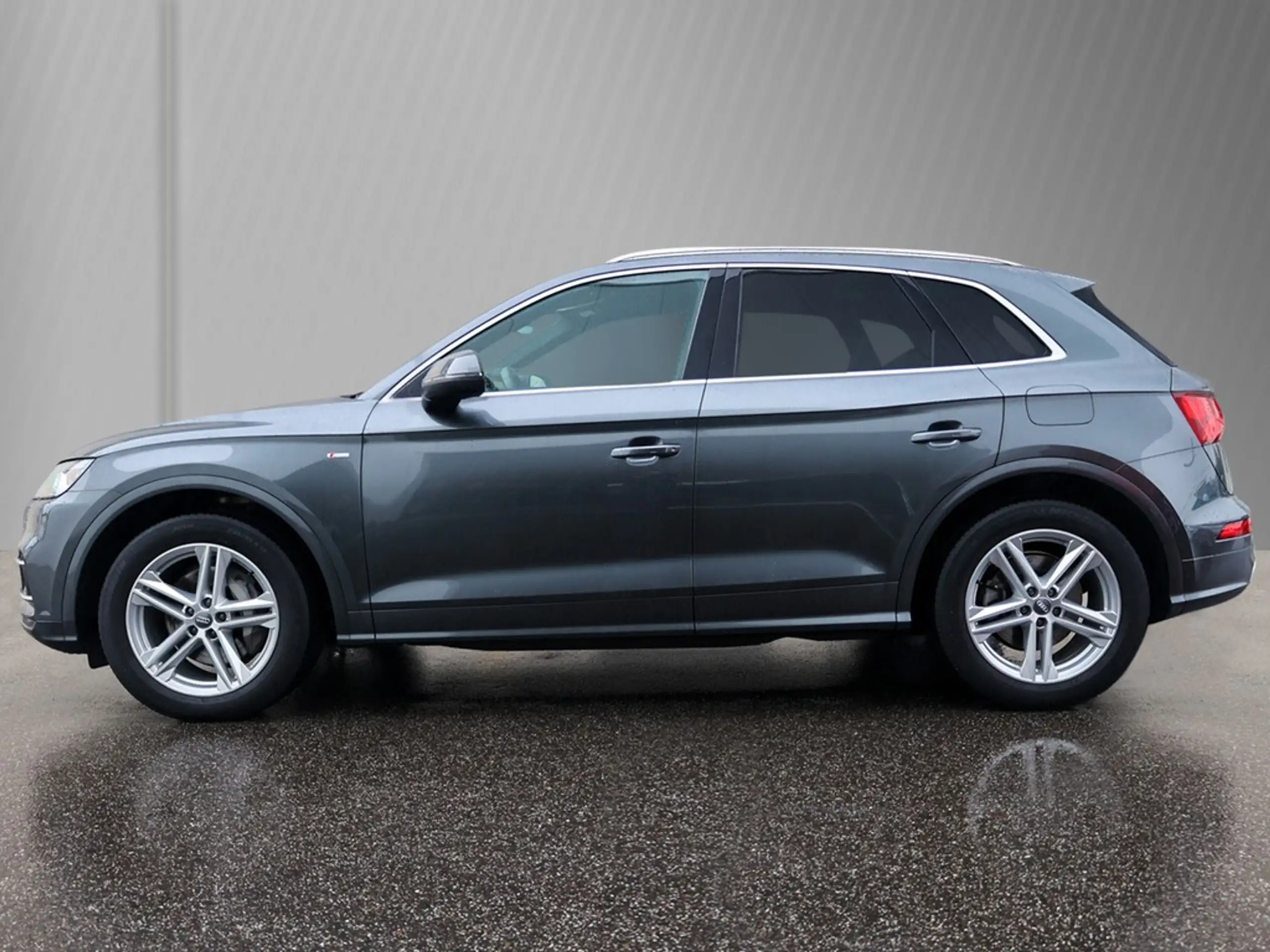 Audi - Q5