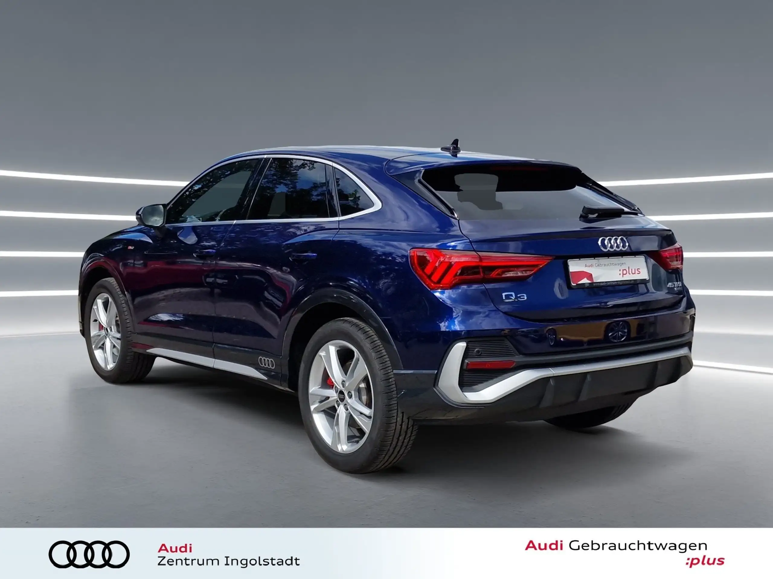 Audi - Q3