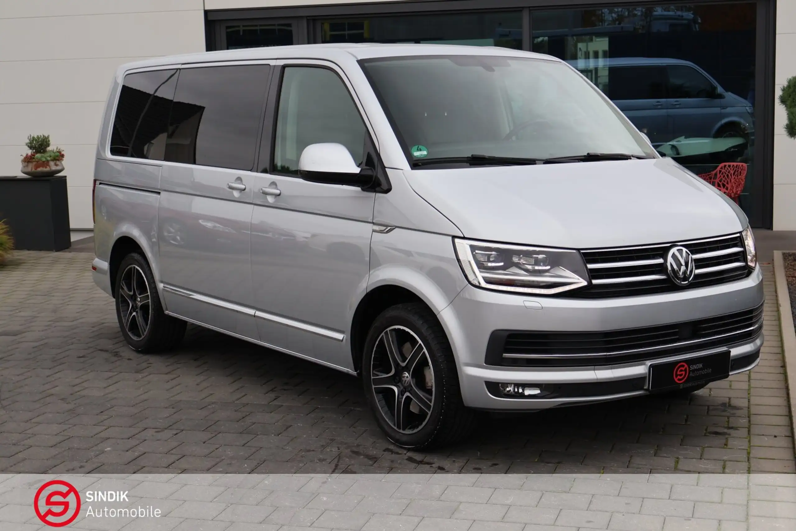 Volkswagen - T6 Multivan