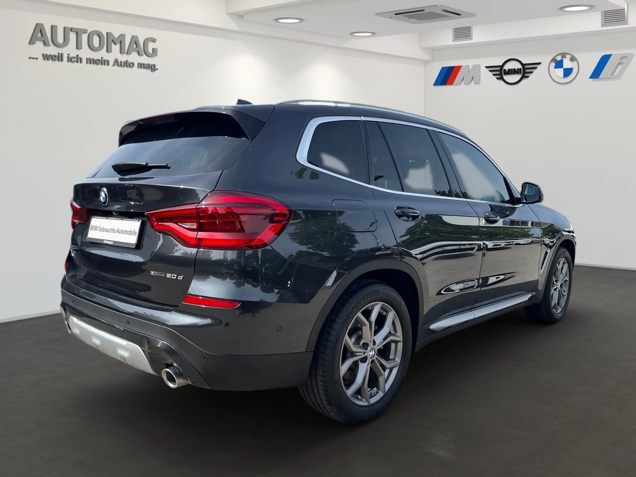 BMW - X3