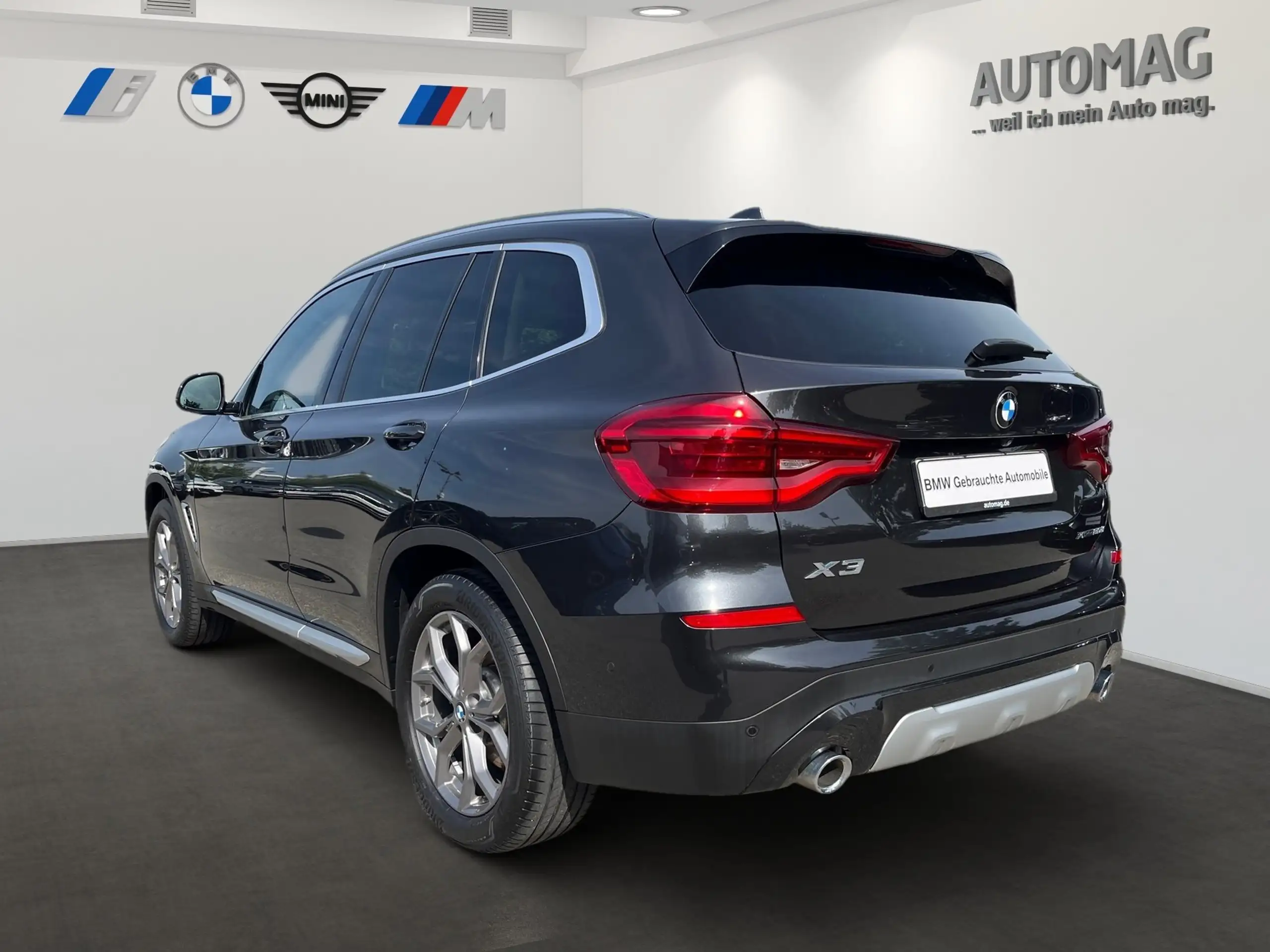 BMW - X3