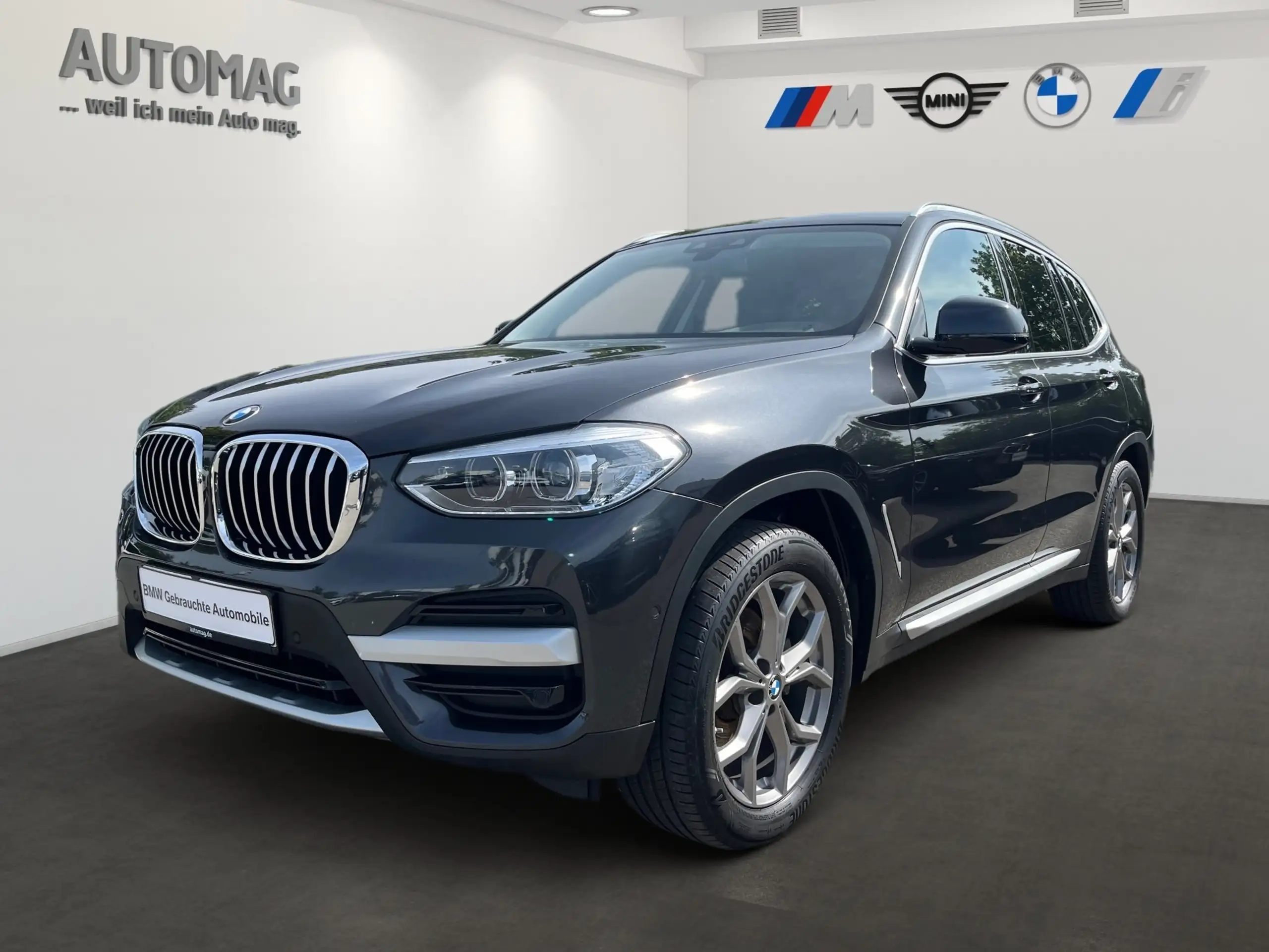 BMW - X3