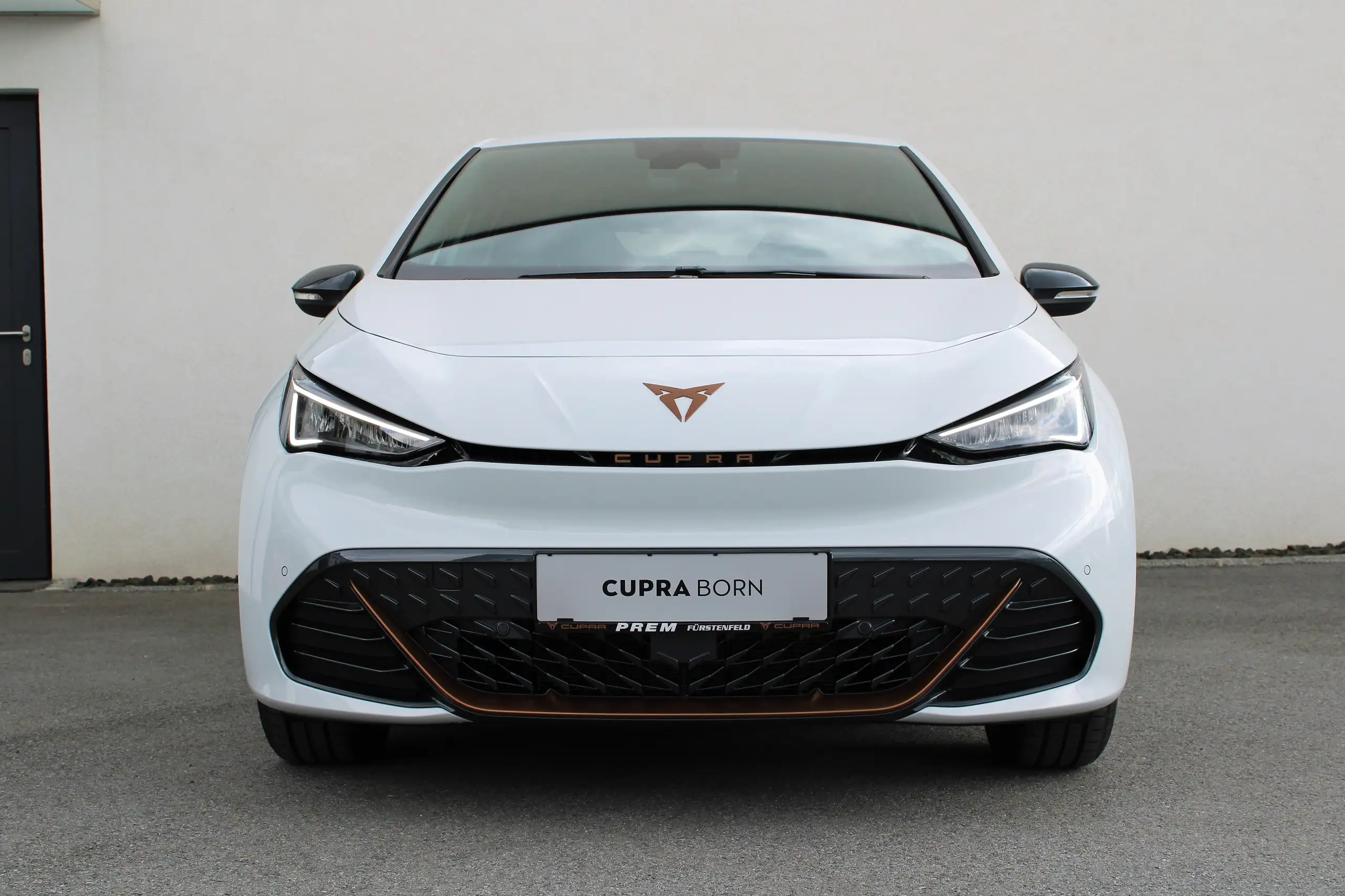 CUPRA - Born