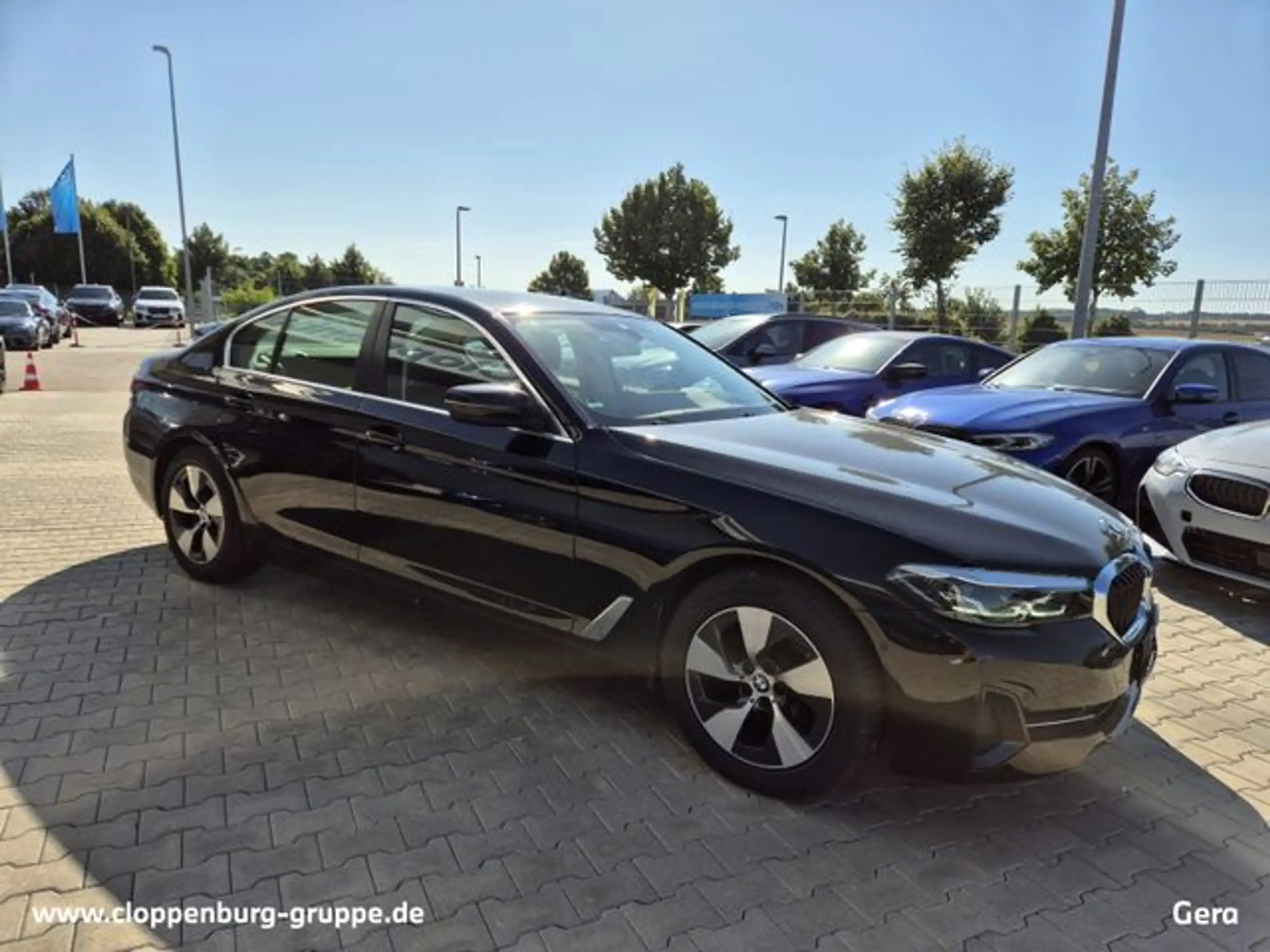 BMW - 520