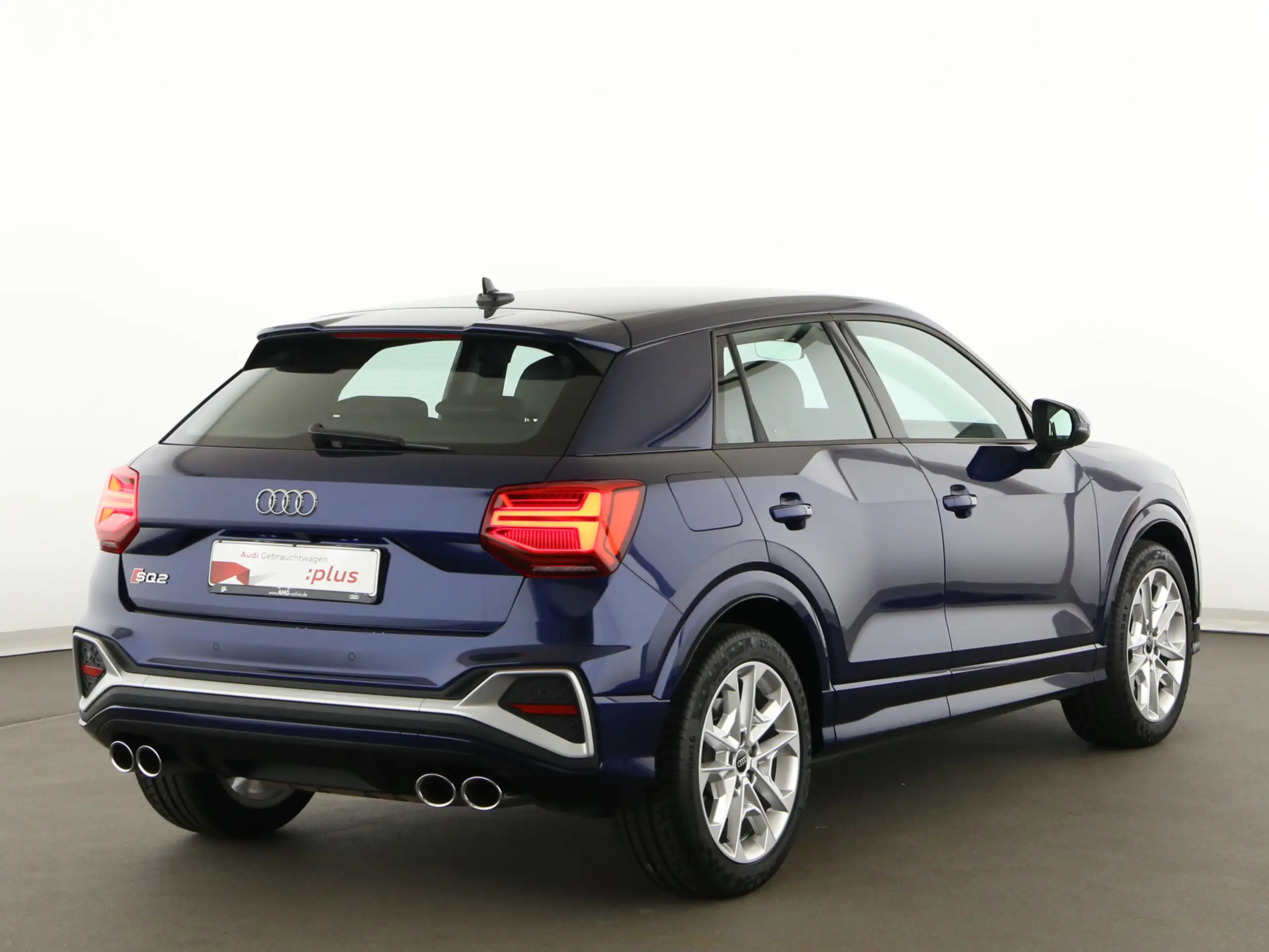 Audi - SQ2