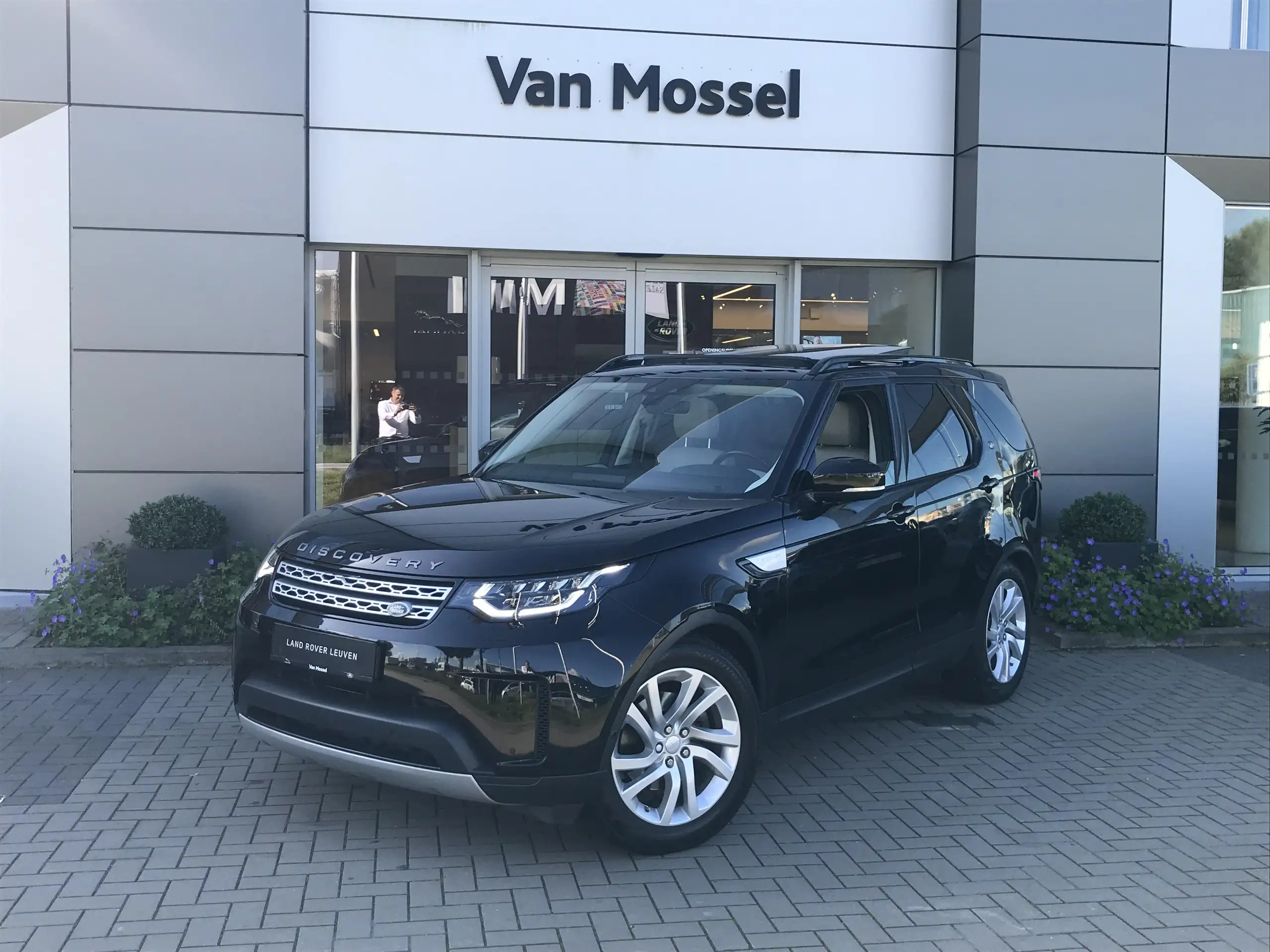 Land Rover Discovery 2019